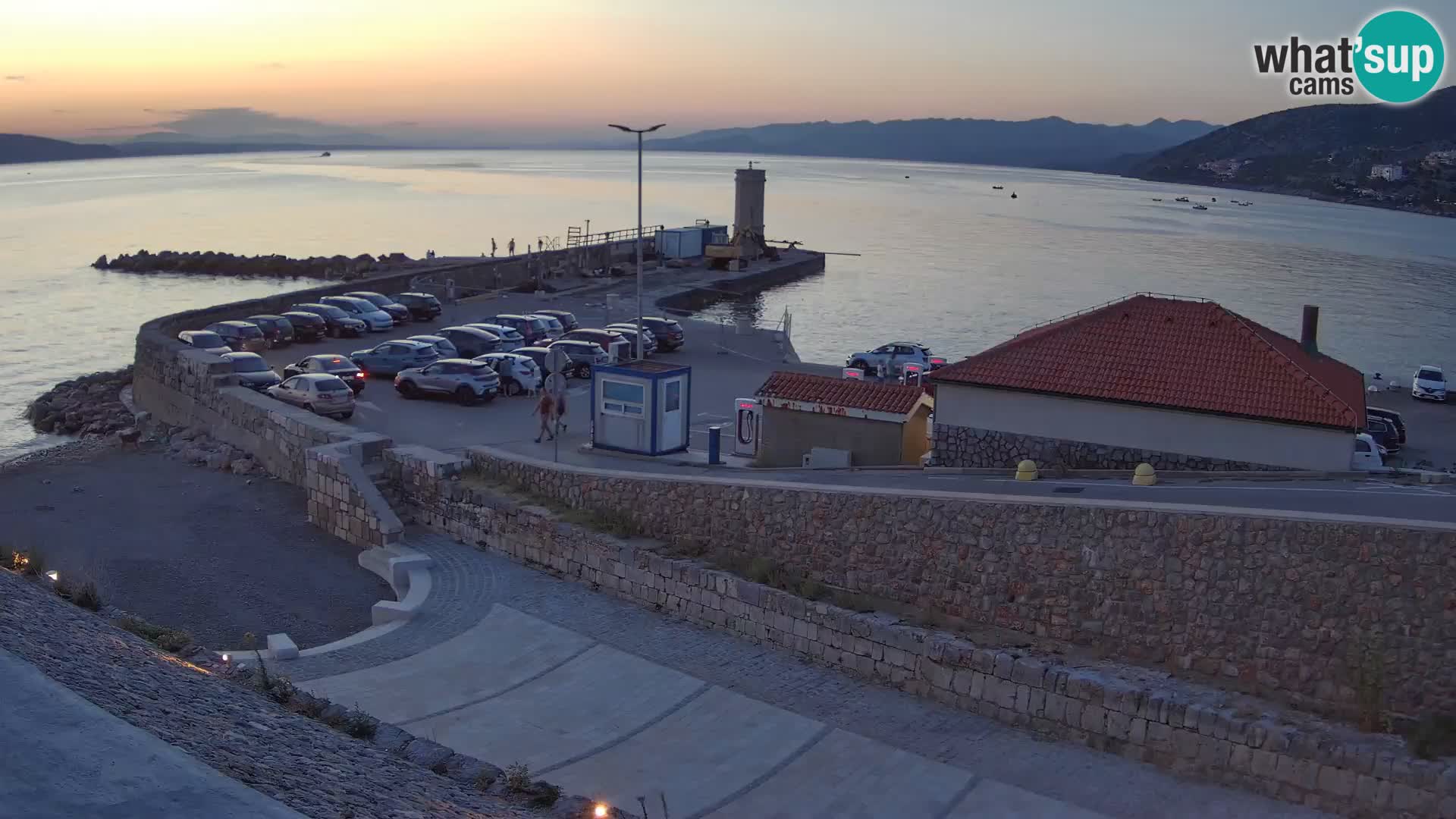 Webcam puerto de Senj – Rompeolas y faro en directo