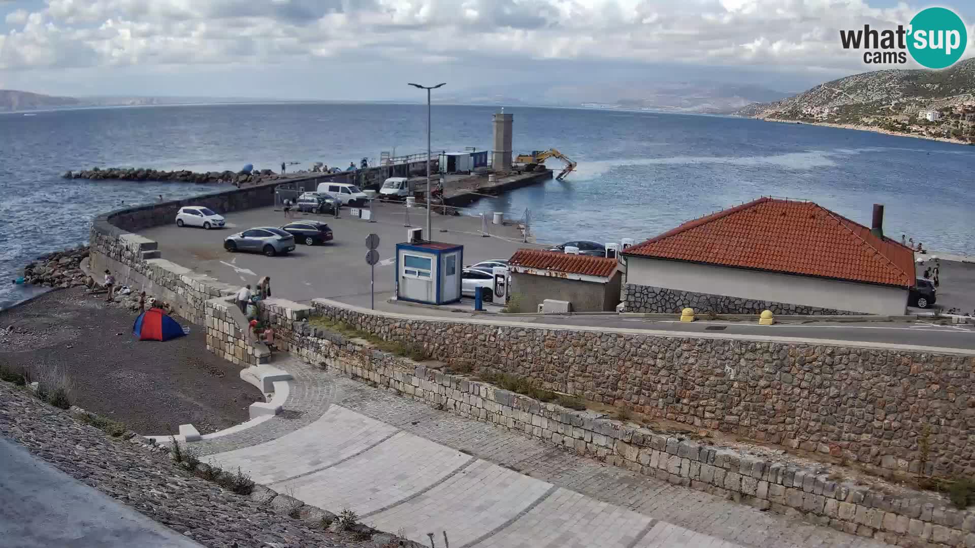 Webcam port de Senj – Vue sur la jetée et le phare
