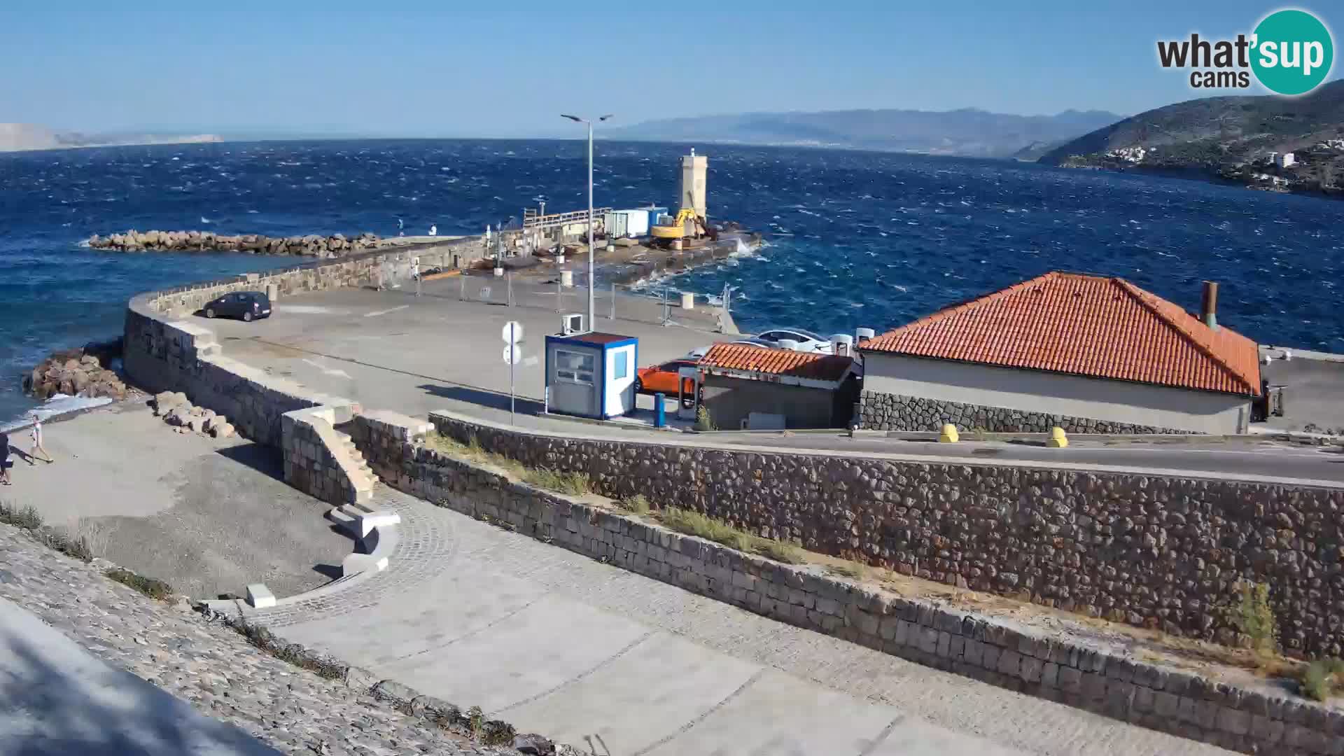Webcam puerto de Senj – Rompeolas y faro en directo