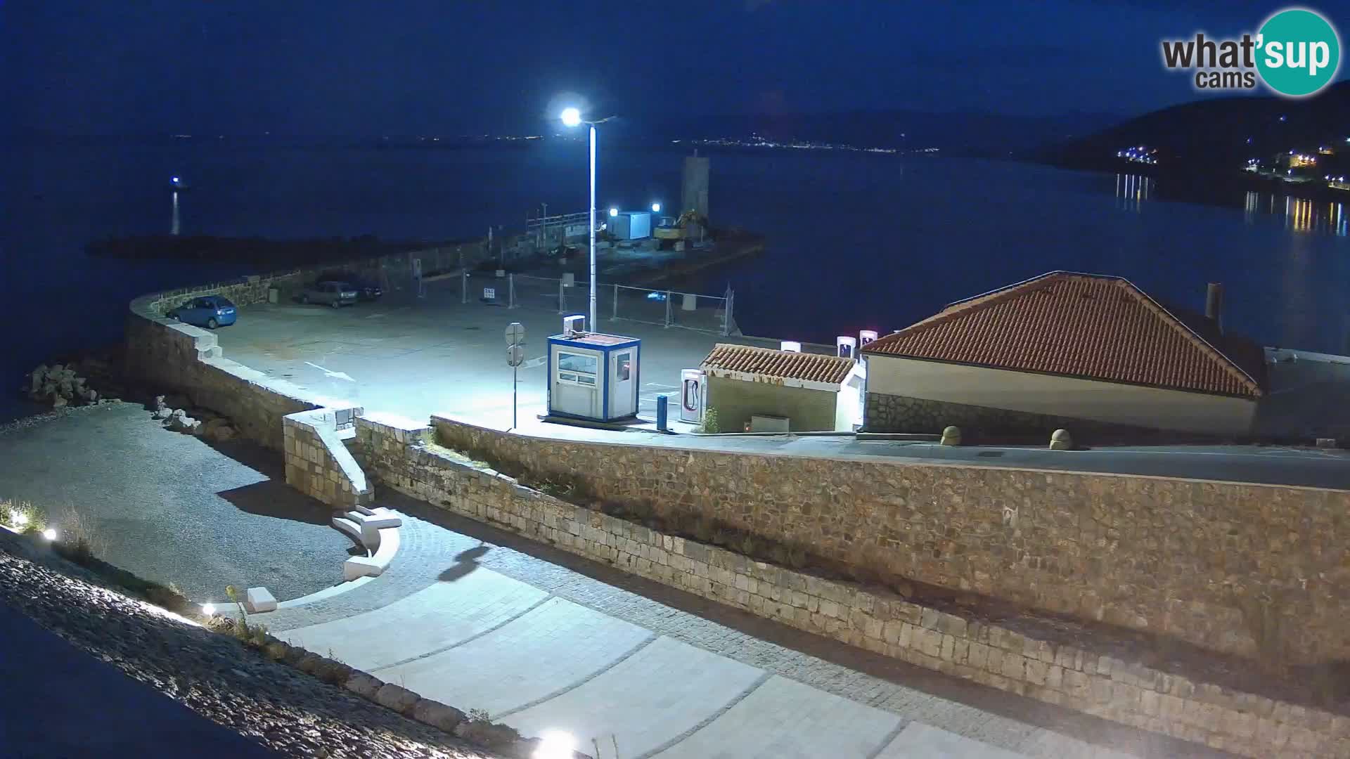 Senj Hafen Webcam – Wellenbrecher & Leuchtturm Liveblick