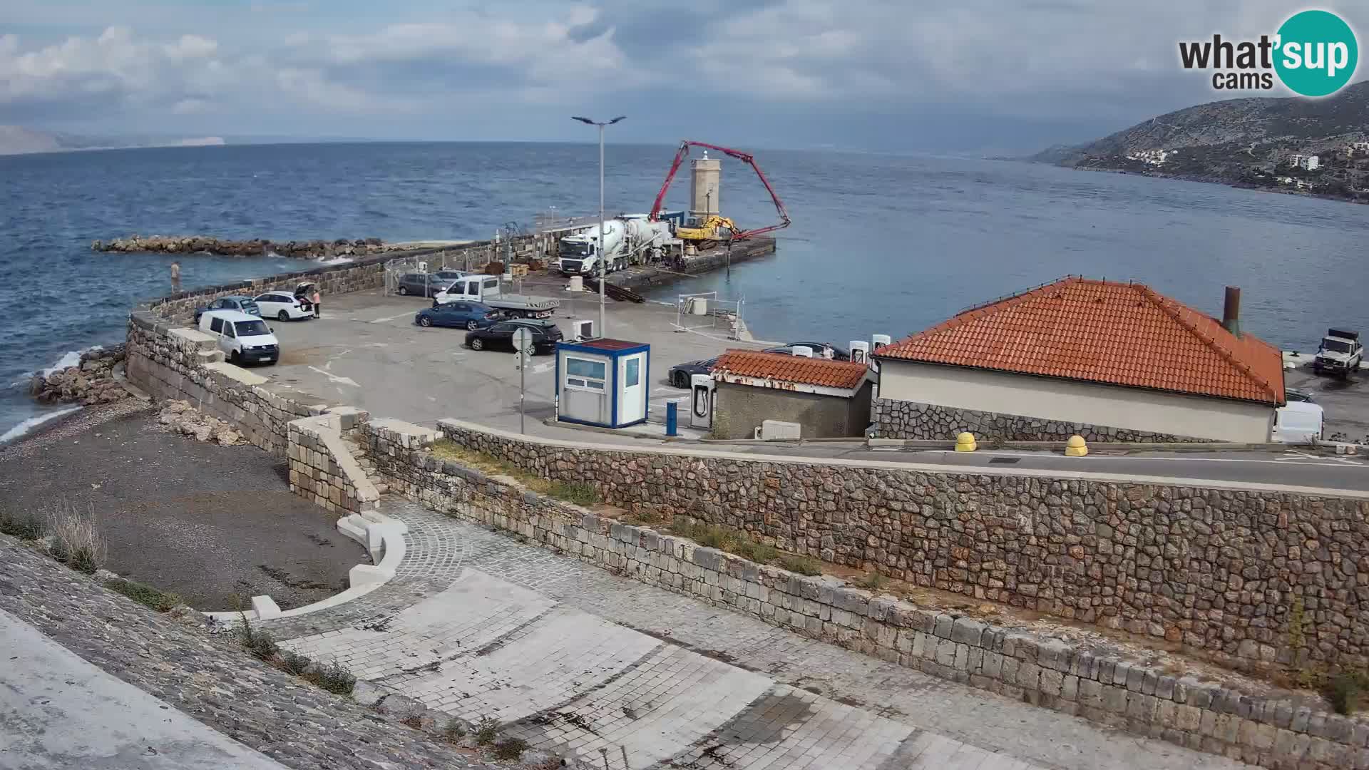 Webcam puerto de Senj – Rompeolas y faro en directo