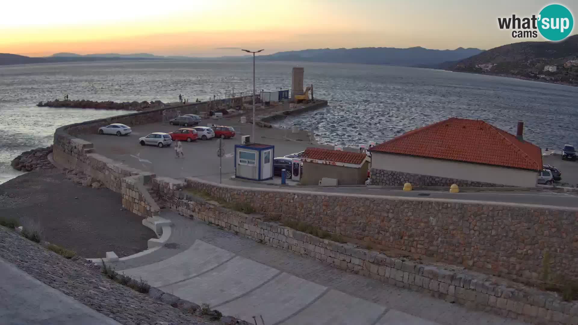 Webcam puerto de Senj – Rompeolas y faro en directo