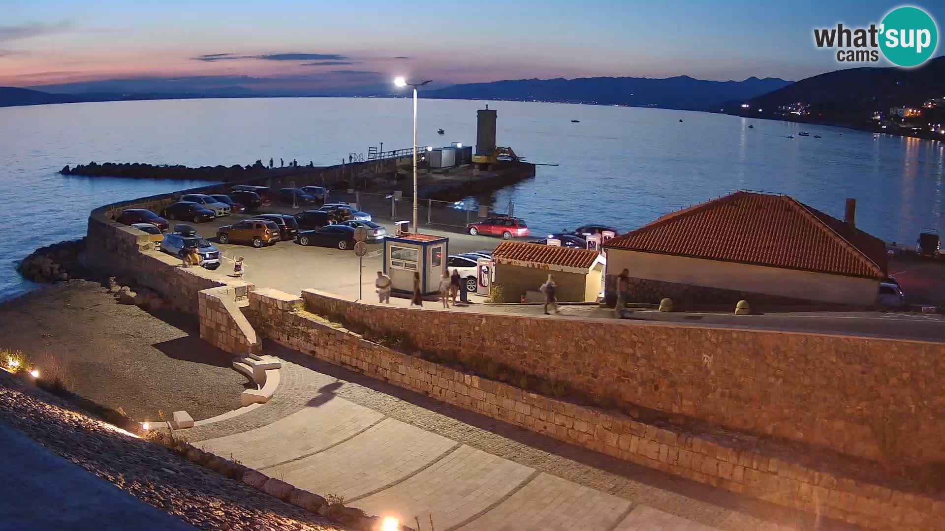 Webcam Porto di Segna – Frangiflutti e Faro in diretta