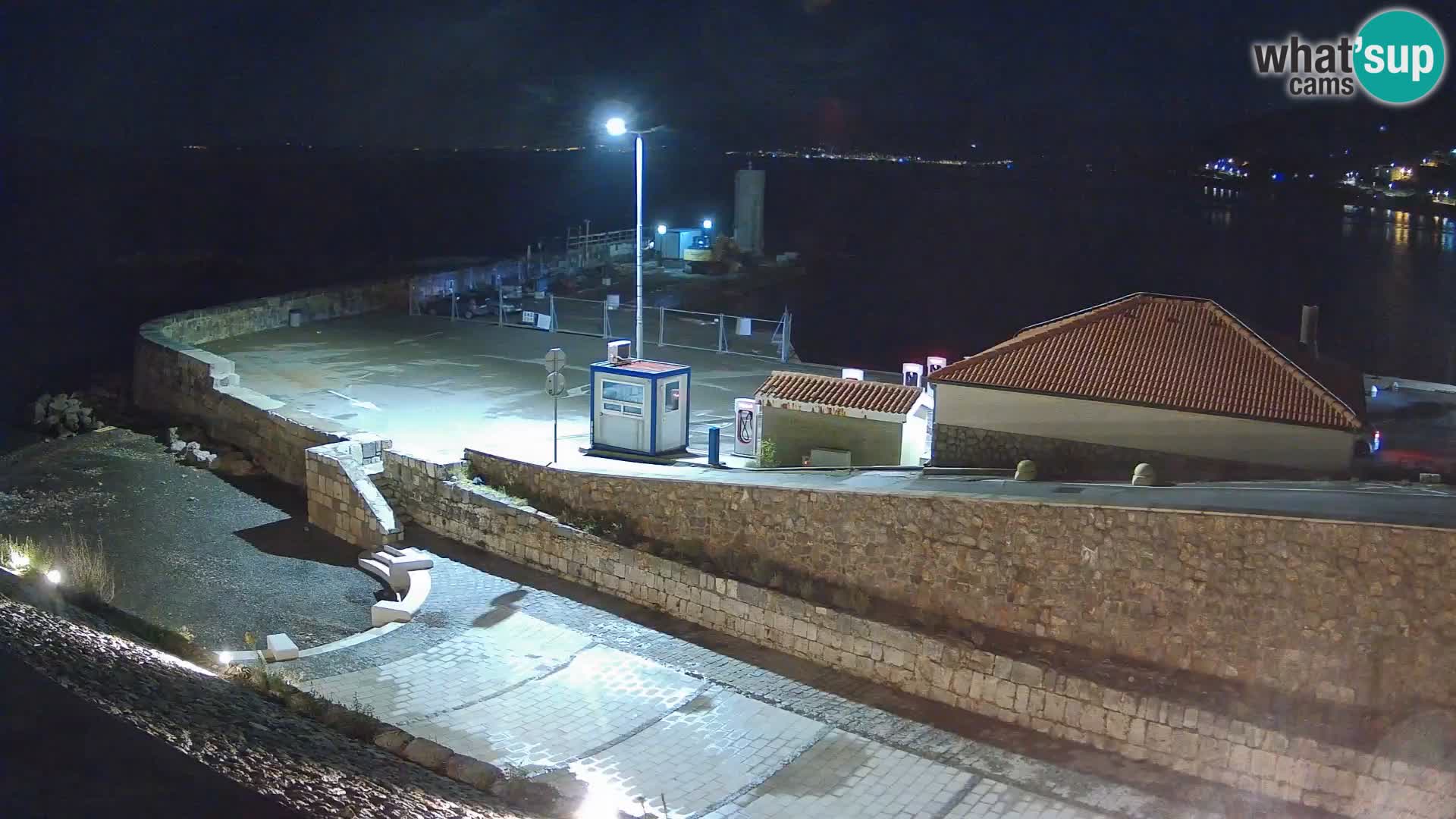 Senj Hafen Webcam – Wellenbrecher & Leuchtturm Liveblick