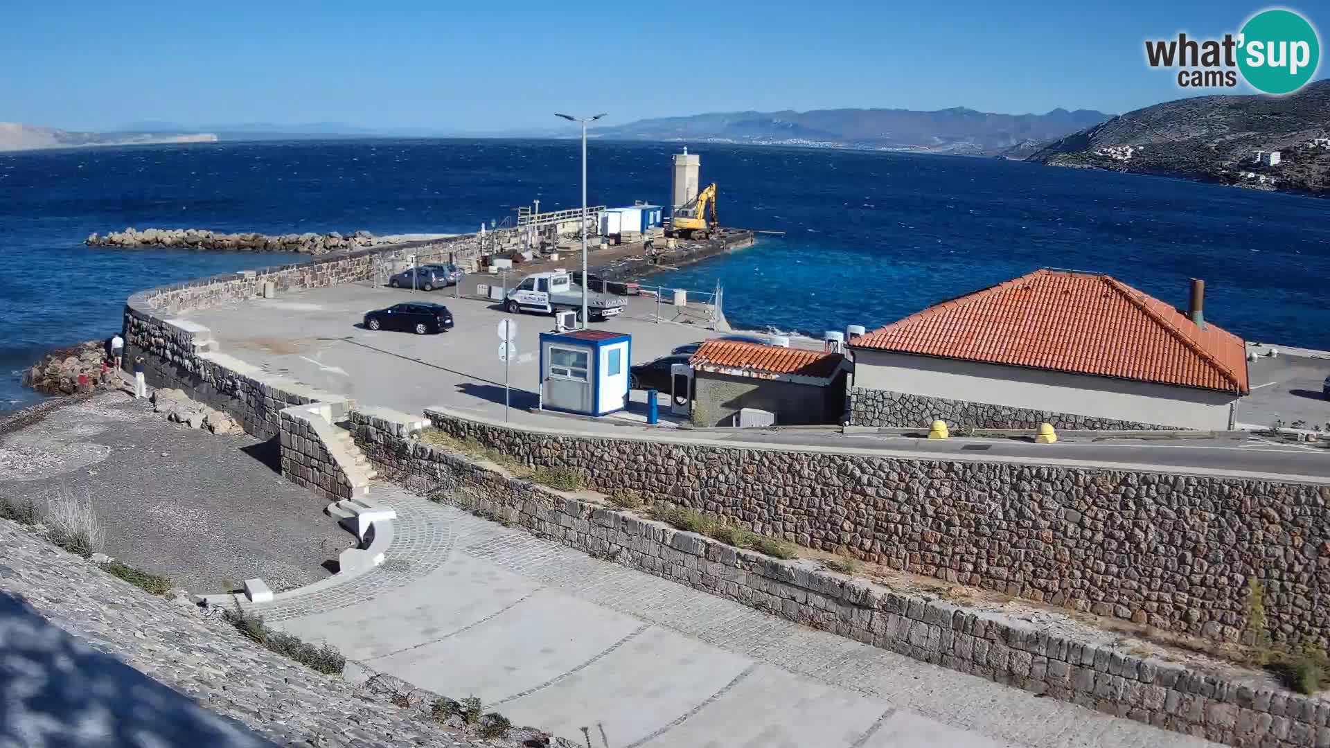 Webcam Porto di Segna – Frangiflutti e Faro in diretta