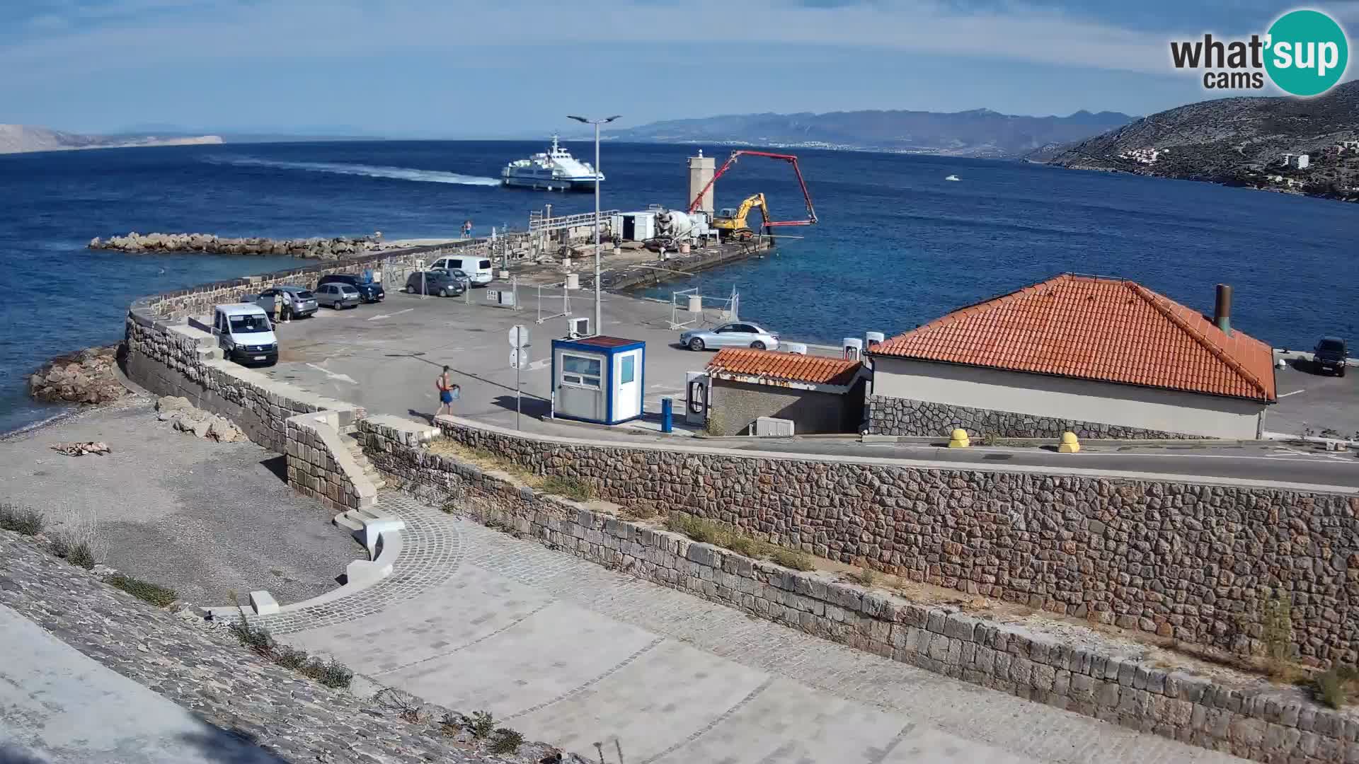 Webcam Porto di Segna – Frangiflutti e Faro in diretta