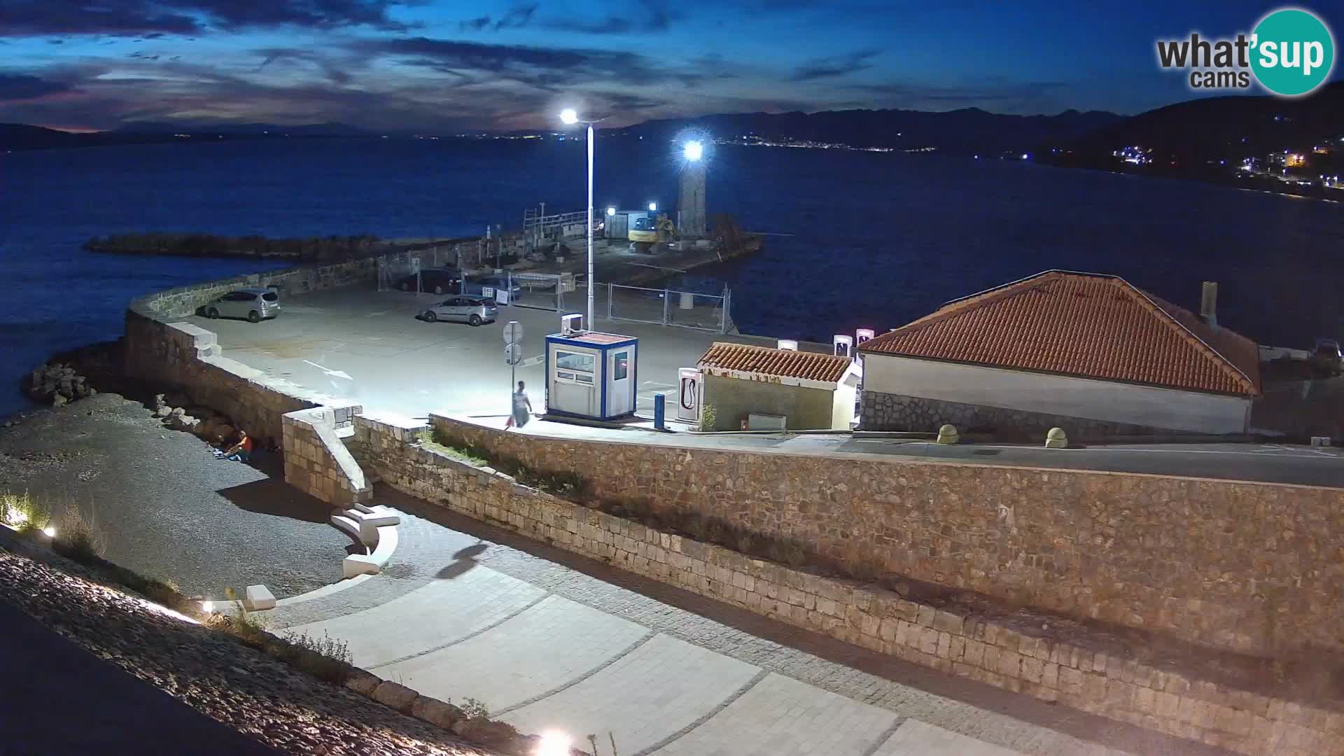 Webcam Porto di Segna – Frangiflutti e Faro in diretta