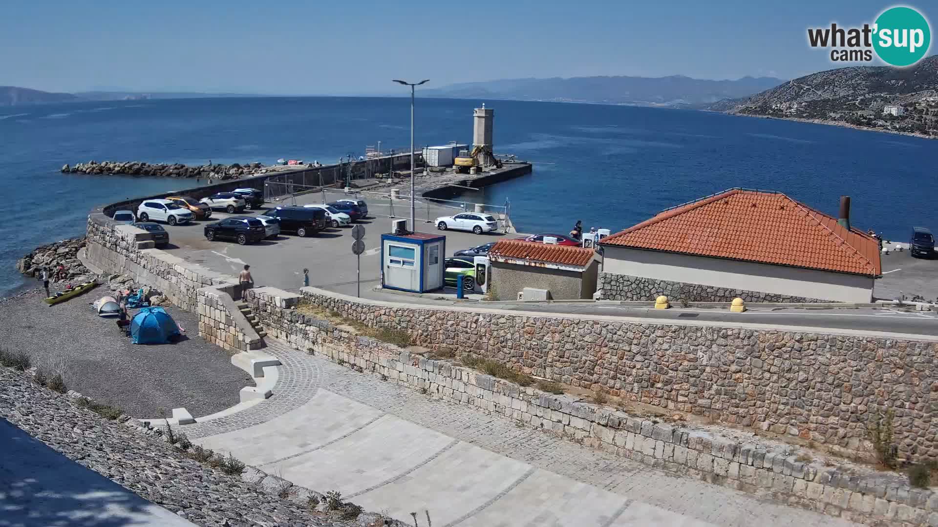 Senj Hafen Webcam – Wellenbrecher & Leuchtturm Liveblick