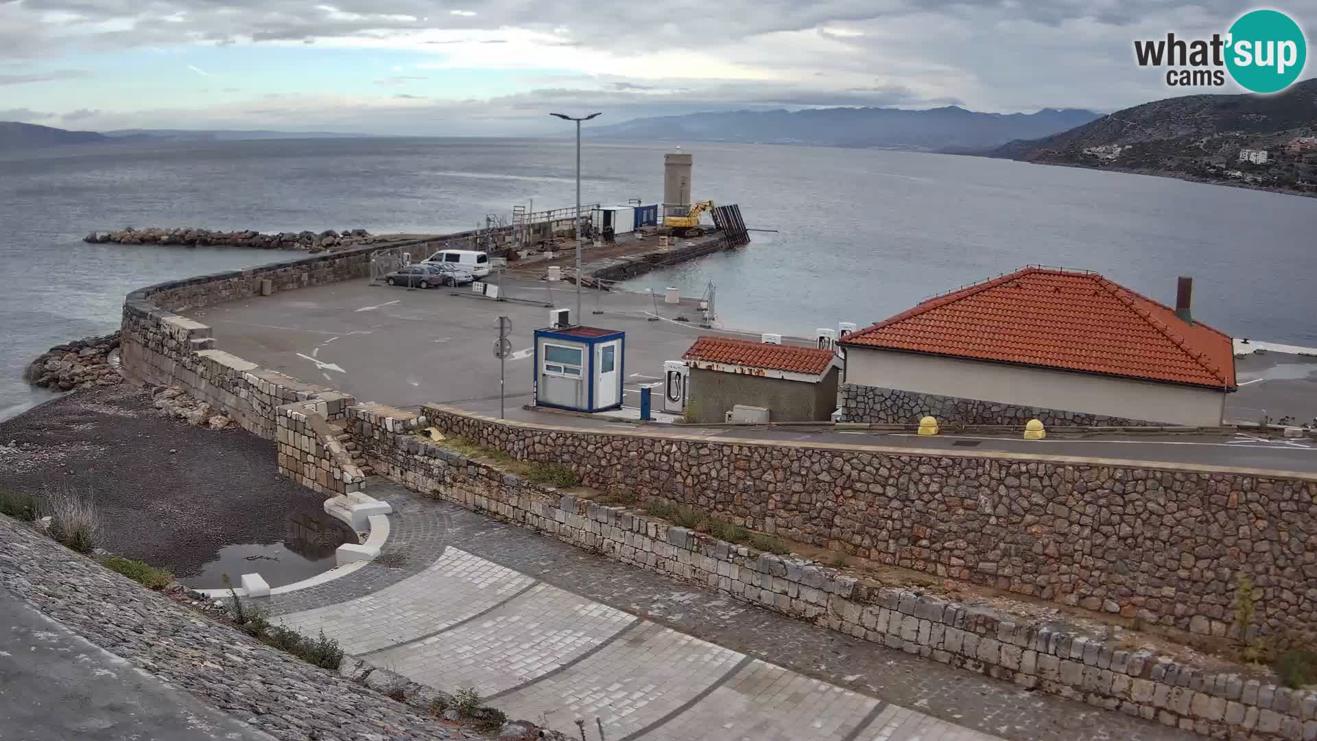 Webcam Porto di Segna – Frangiflutti e Faro in diretta