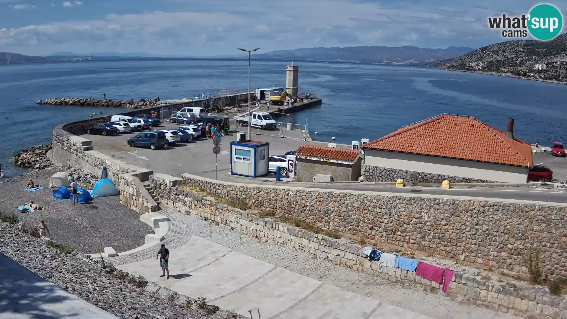 Webcam port de Senj – Vue sur la jetée et le phare
