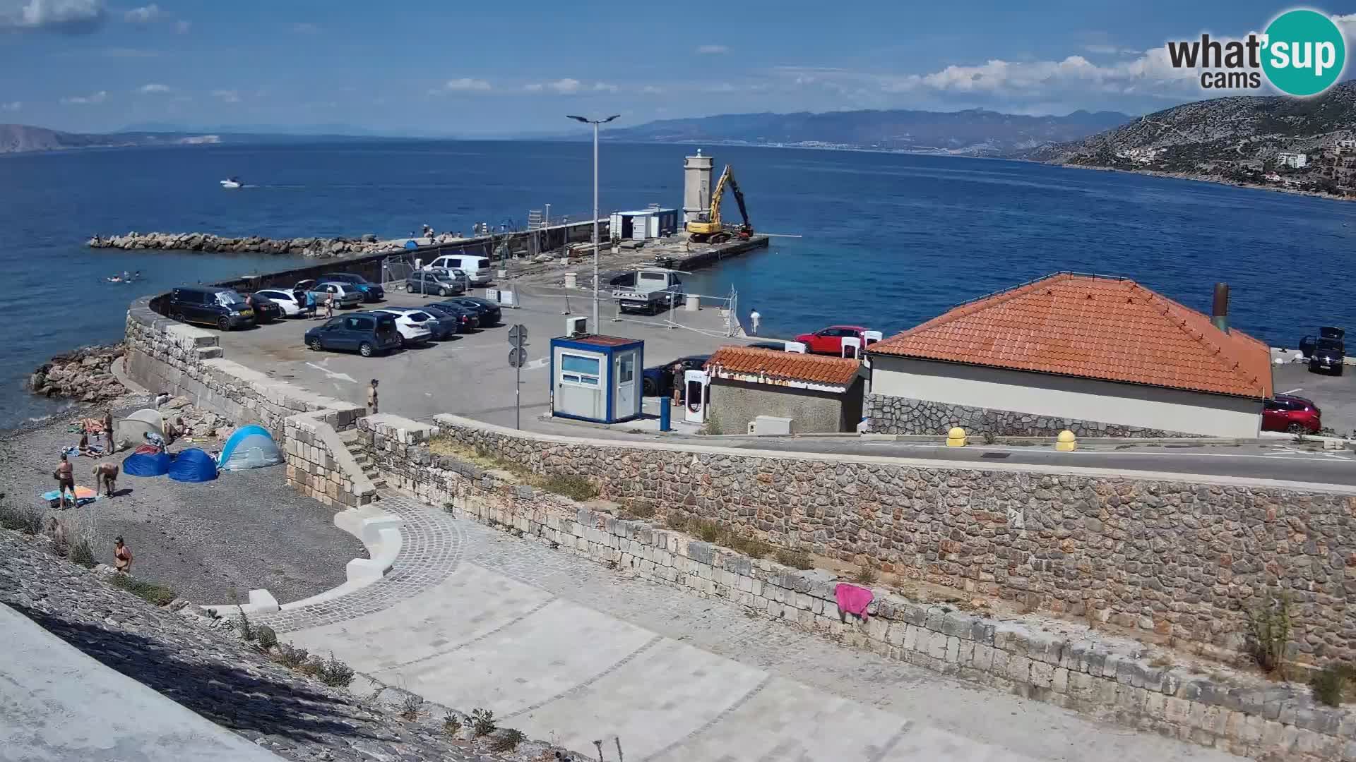 Webcam port de Senj – Vue sur la jetée et le phare
