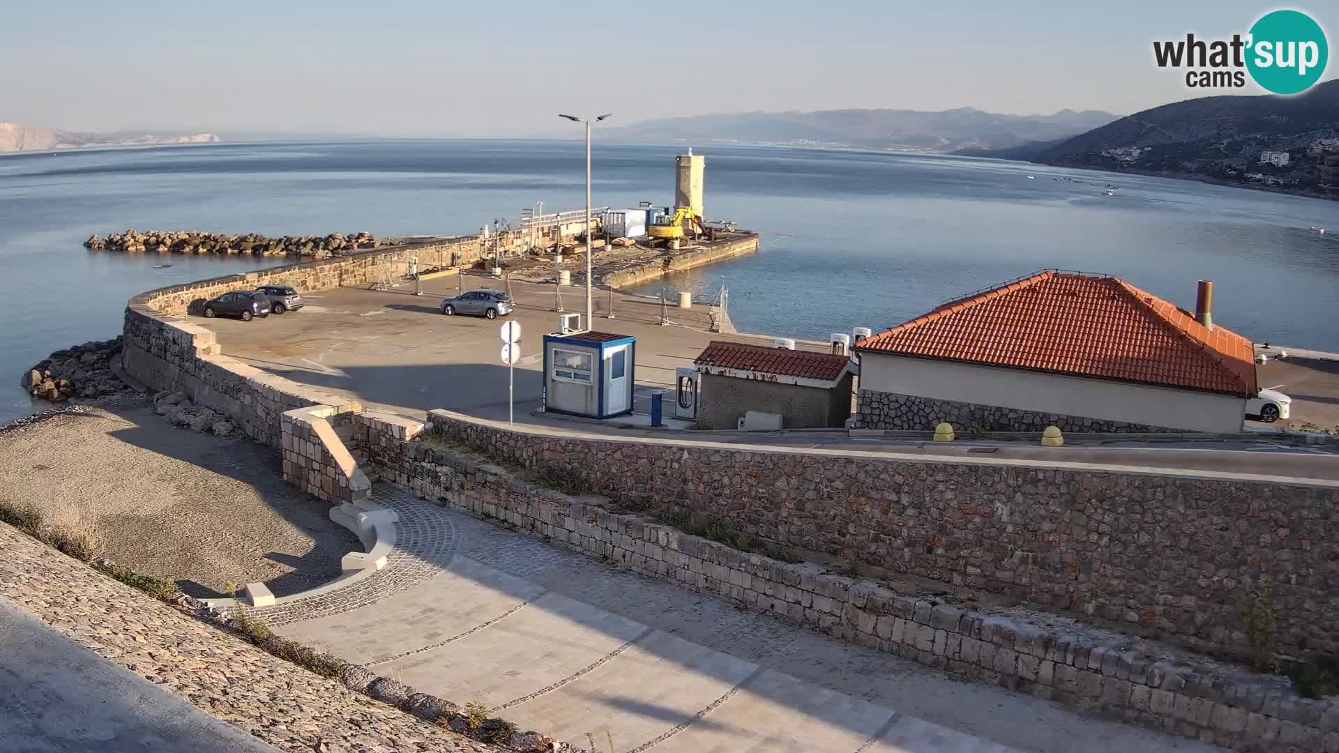 Webcam Porto di Segna – Frangiflutti e Faro in diretta