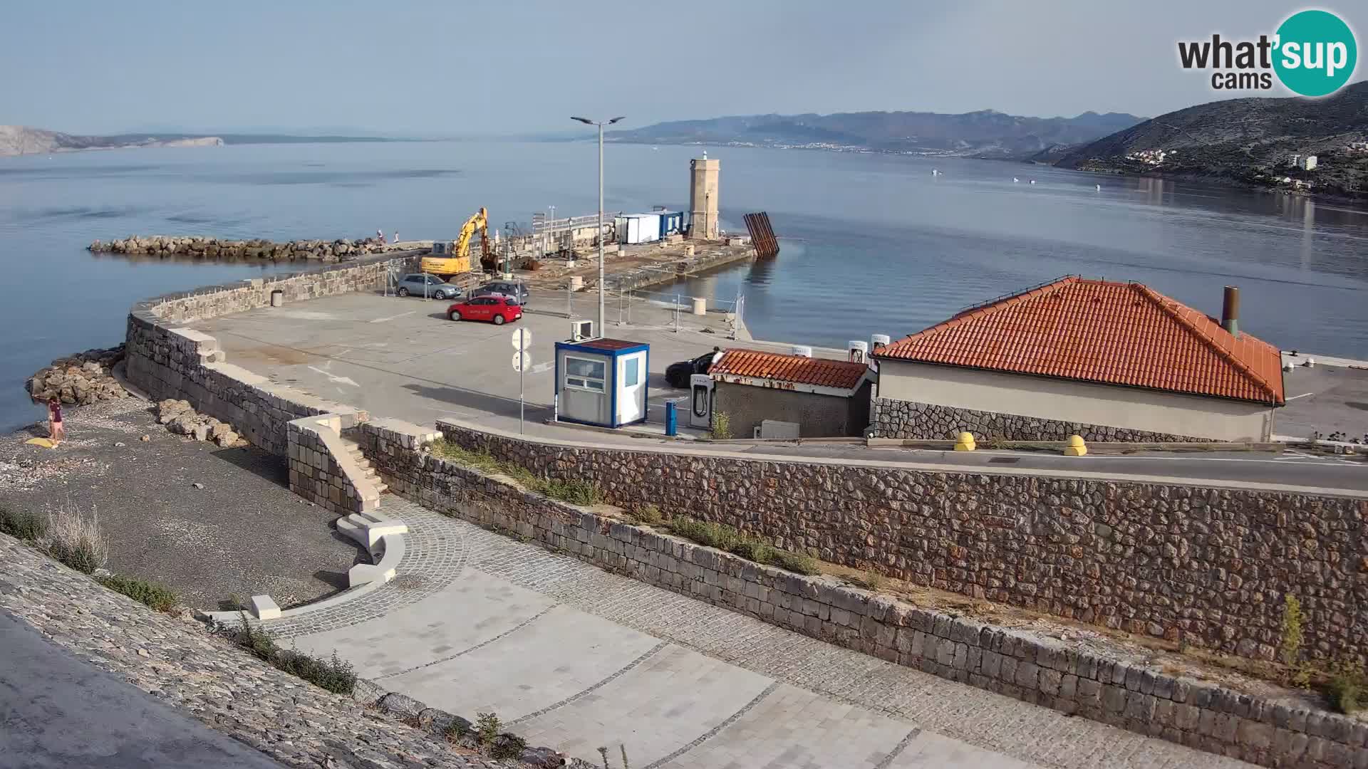 Web kamera Senj luka – Lukobran i svjetionik uživo