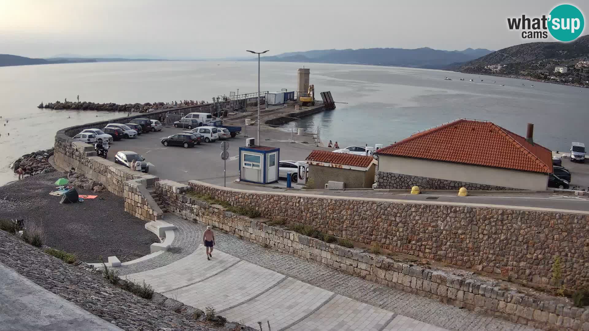 Webcam puerto de Senj – Rompeolas y faro en directo