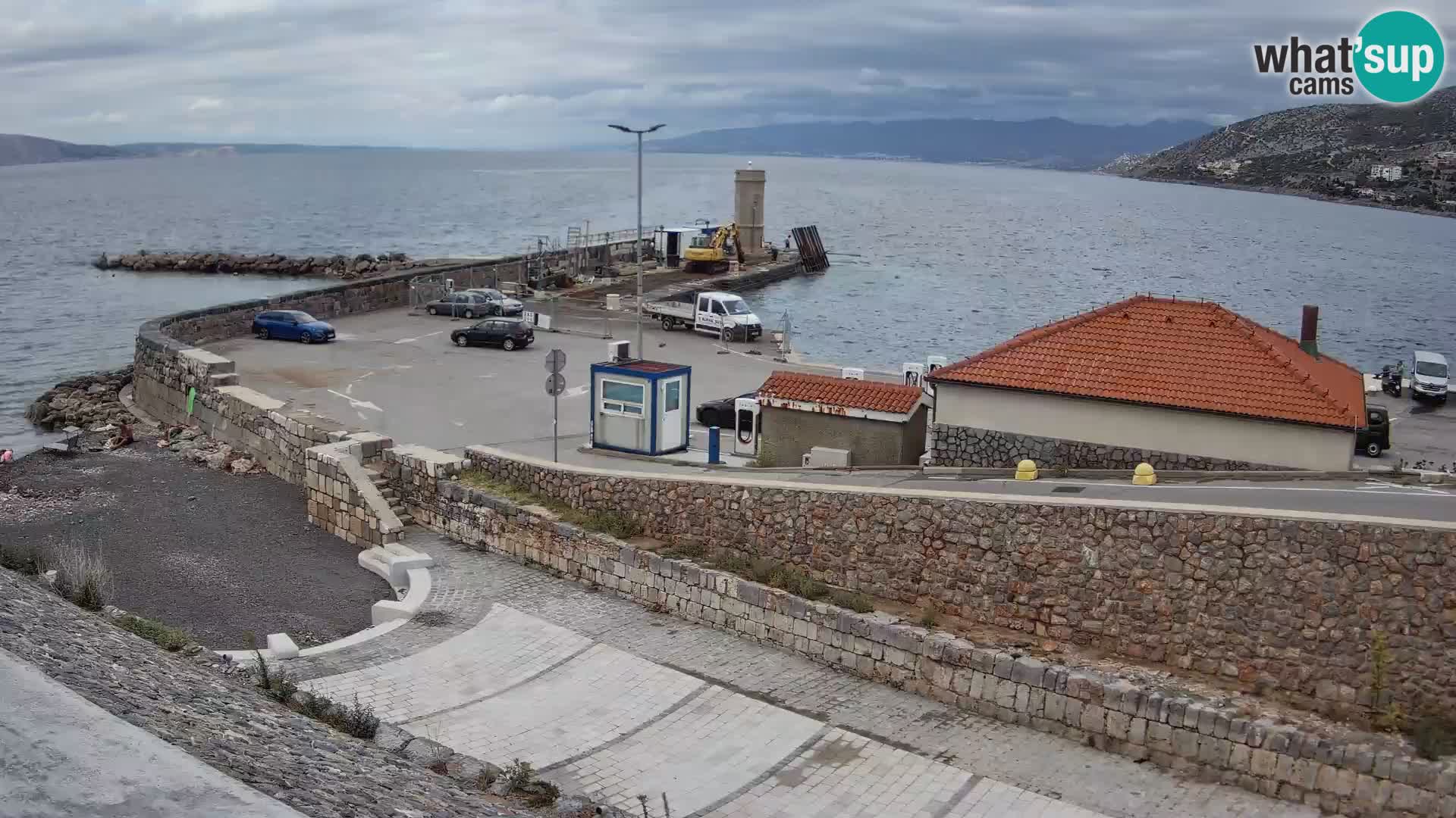 Webcam puerto de Senj – Rompeolas y faro en directo
