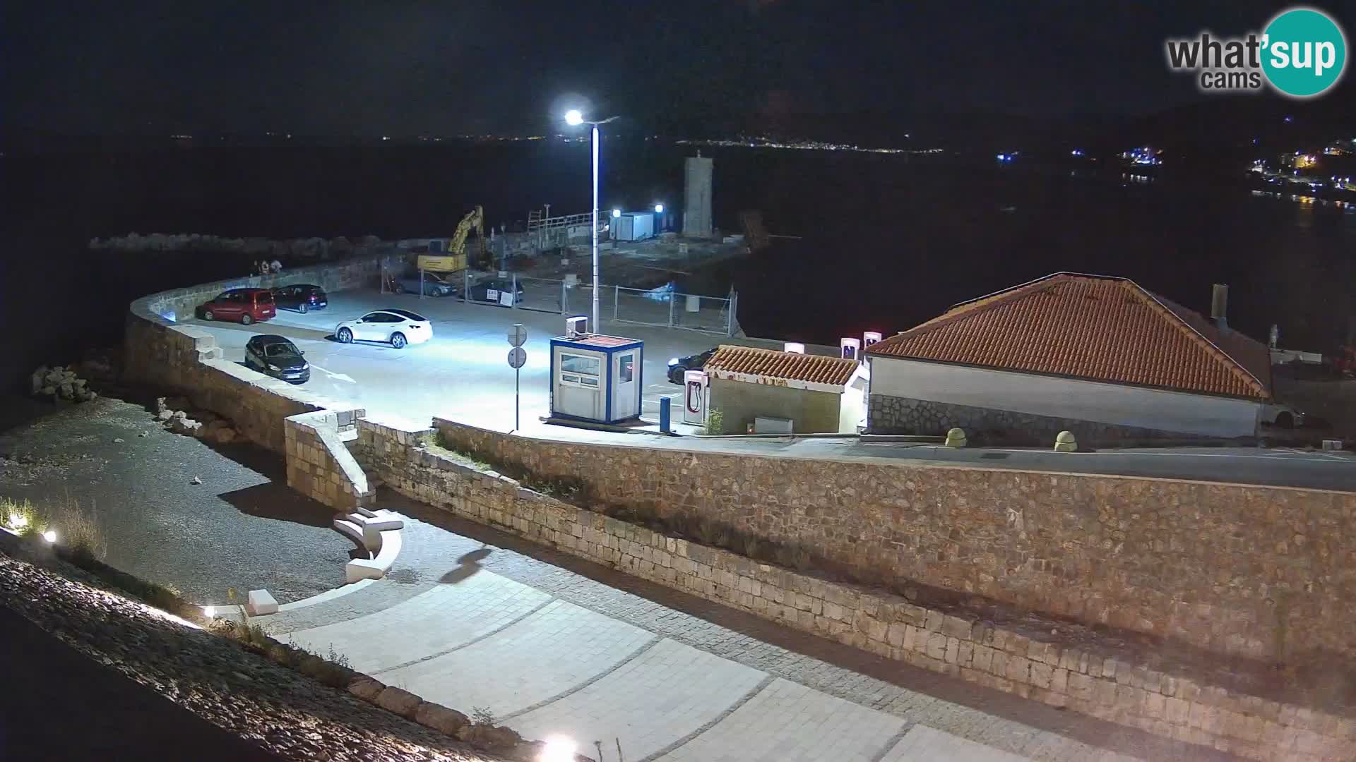 Senj Hafen Webcam – Wellenbrecher & Leuchtturm Liveblick