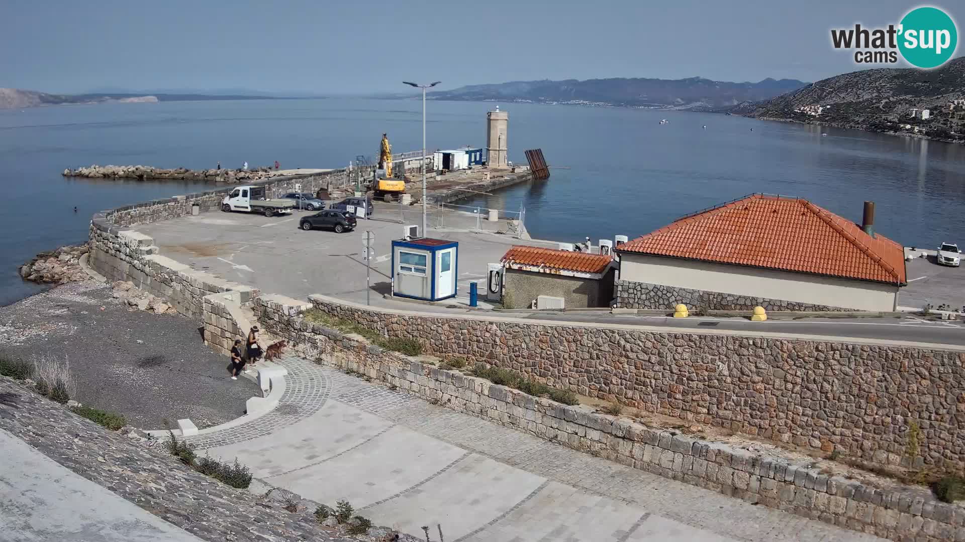 Webcam Porto di Segna – Frangiflutti e Faro in diretta