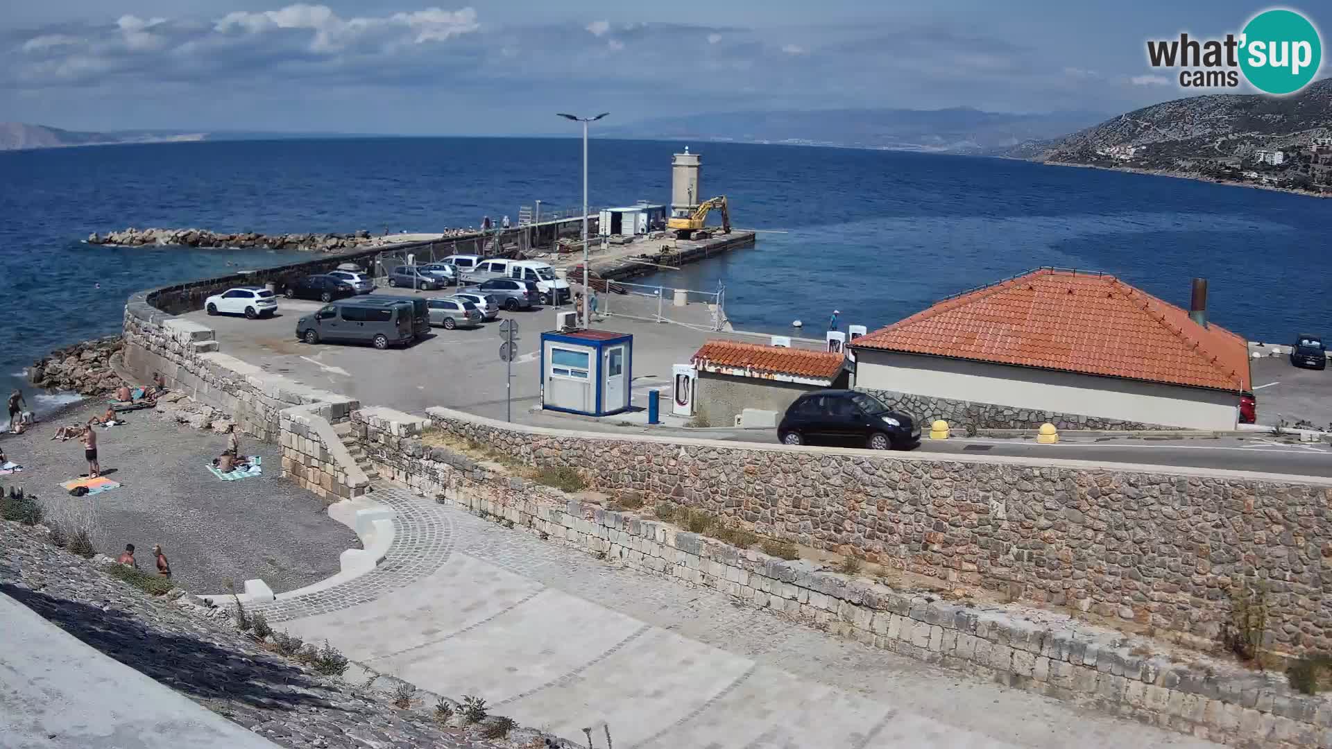 Senj Hafen Webcam – Wellenbrecher & Leuchtturm Liveblick