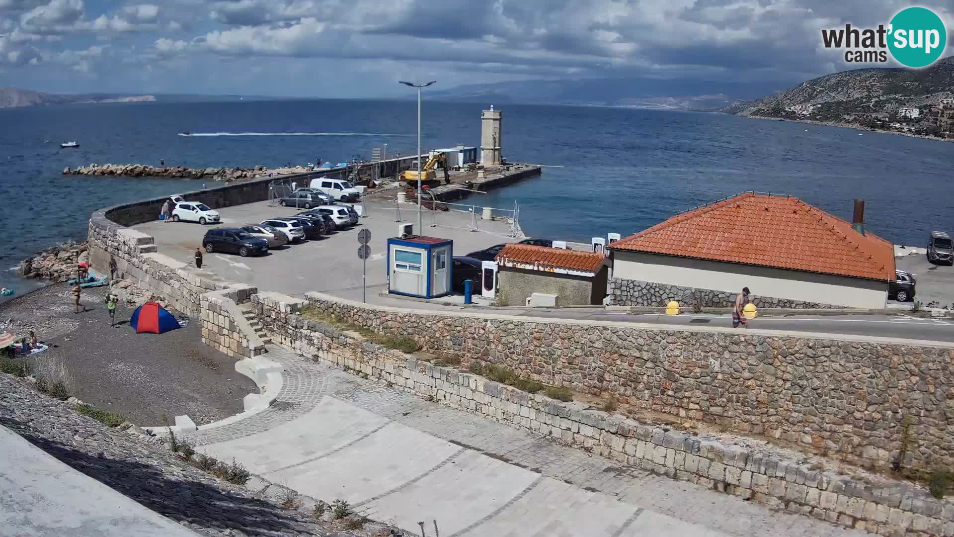 Webcam puerto de Senj – Rompeolas y faro en directo