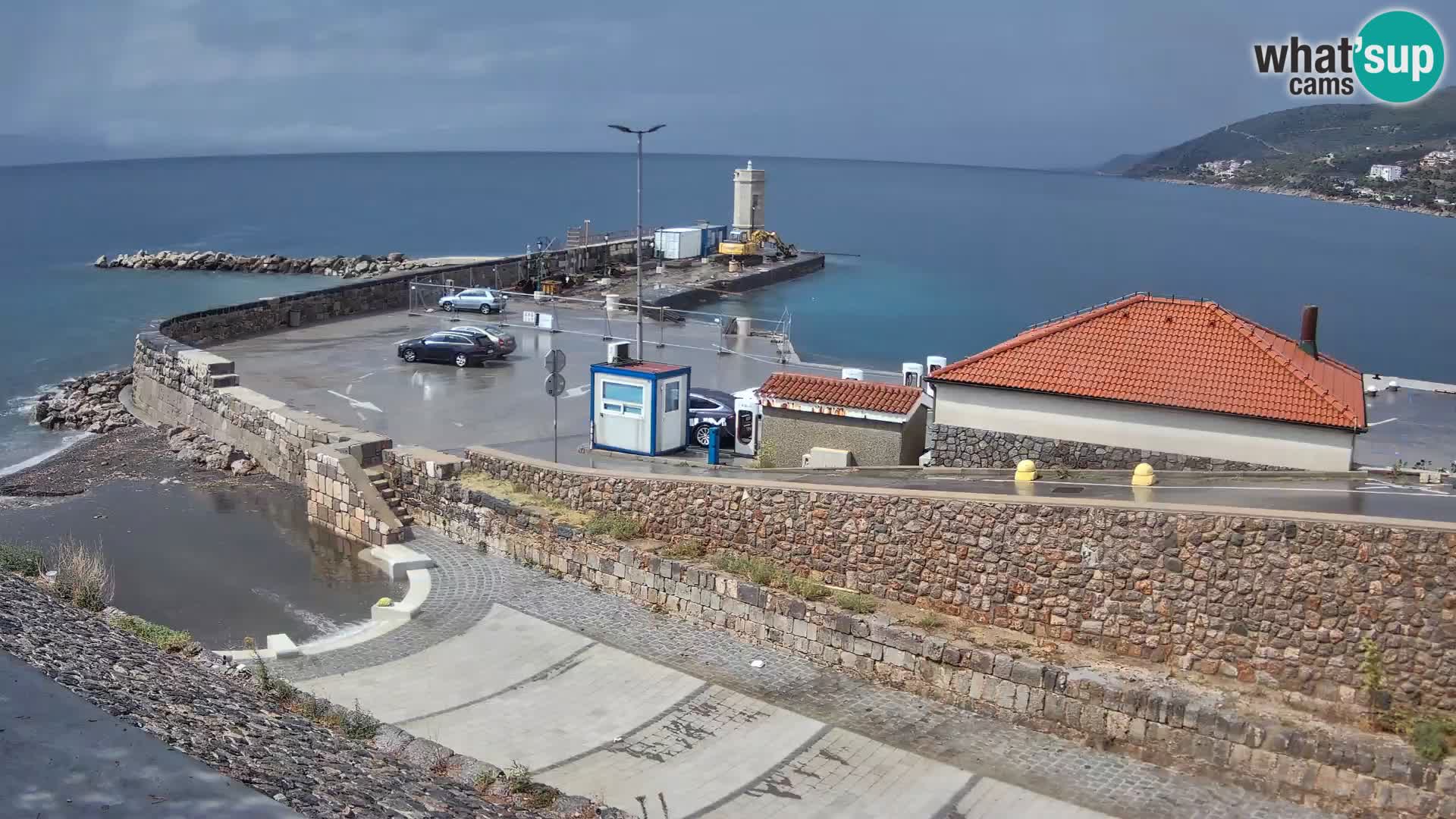 Webcam Porto di Segna – Frangiflutti e Faro in diretta
