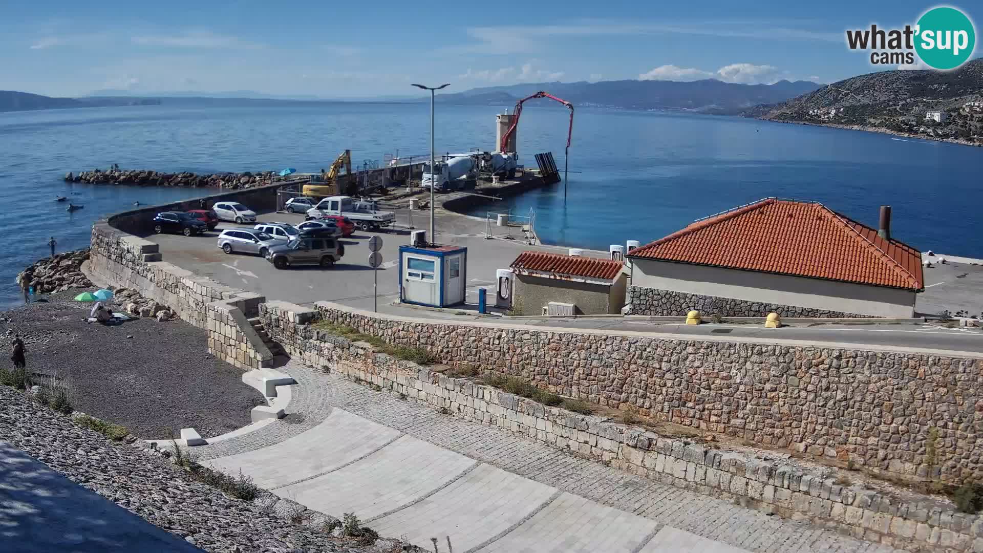 Web kamera Senj luka – Lukobran i svjetionik uživo
