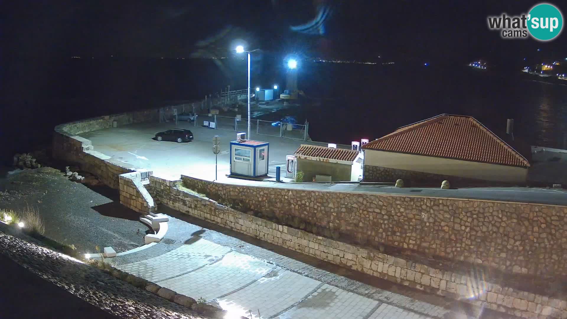 Senj Hafen Webcam – Wellenbrecher & Leuchtturm Liveblick