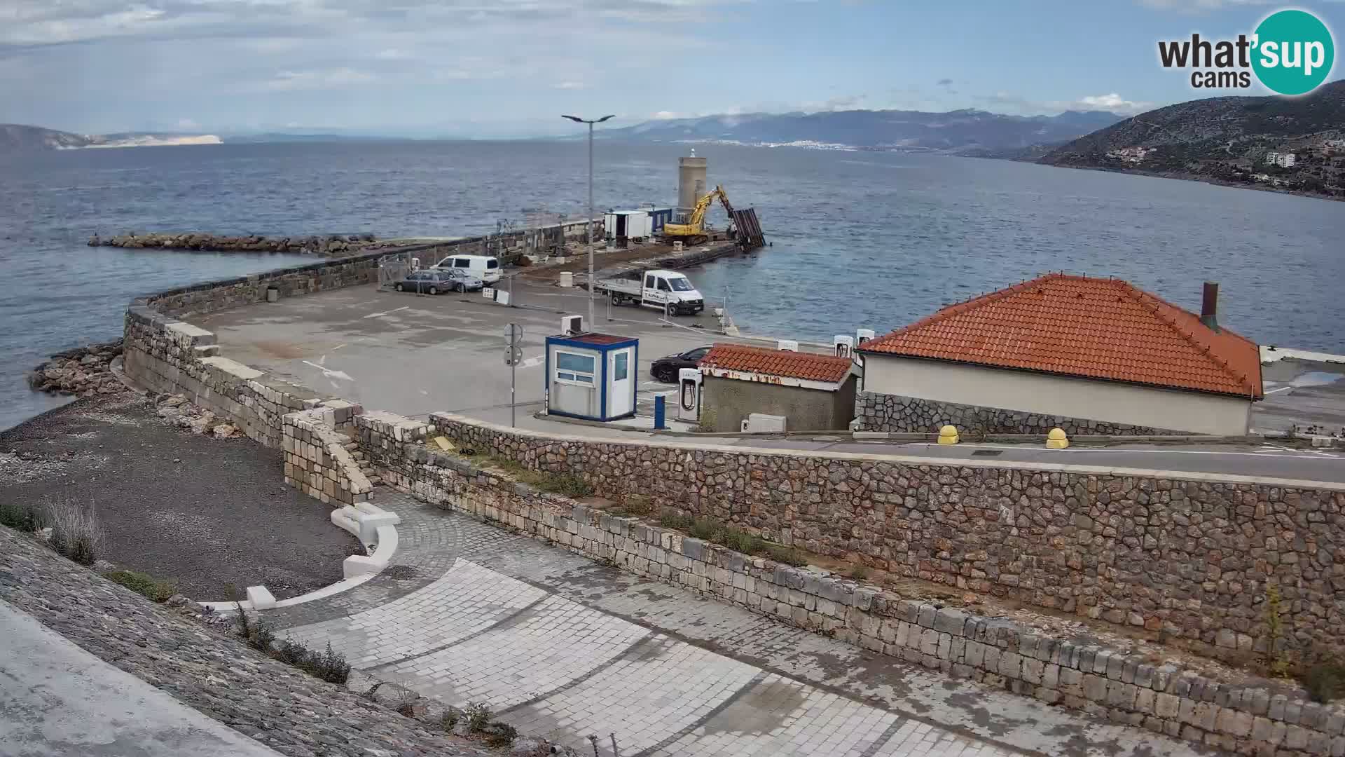 Webcam puerto de Senj – Rompeolas y faro en directo