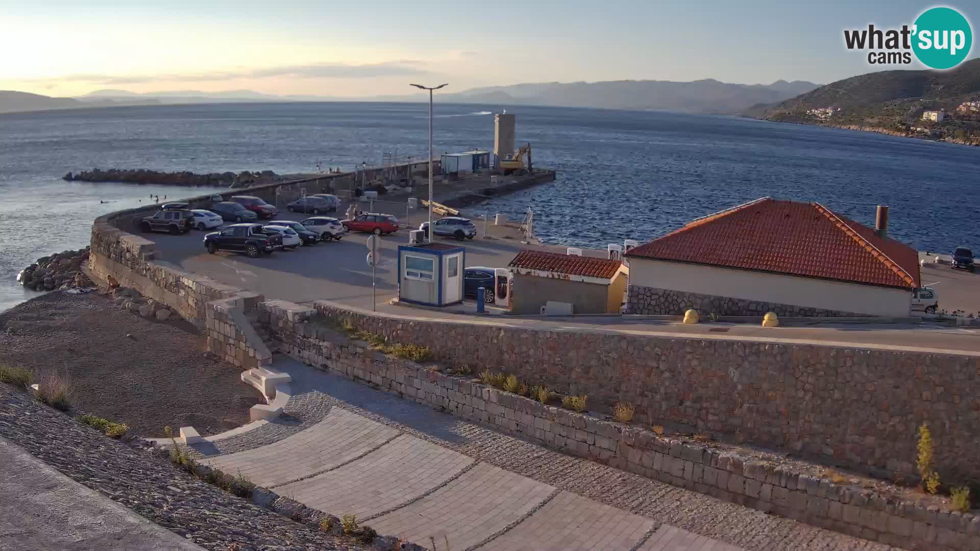 Senj Harbour Webcam – Breakwater & Lighthouse Live View