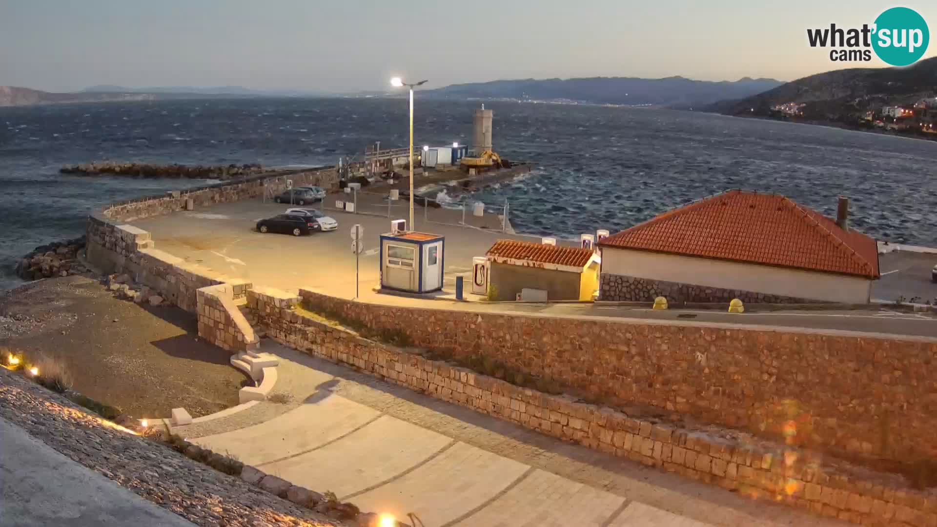 Senj Harbour Webcam – Breakwater & Lighthouse Live View
