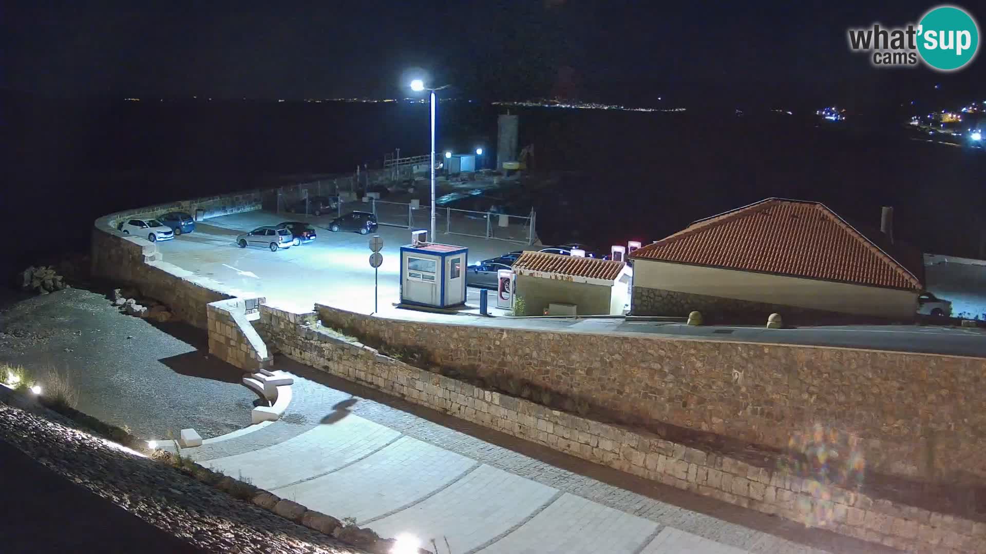 Senj Hafen Webcam – Wellenbrecher & Leuchtturm Liveblick