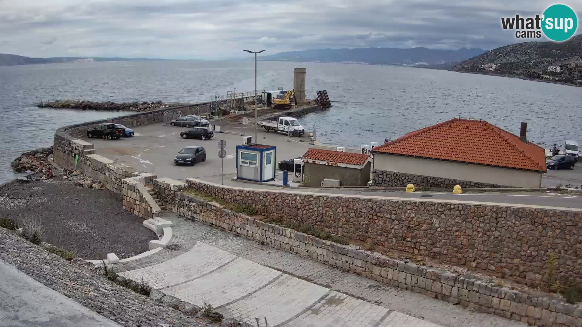 Webcam puerto de Senj – Rompeolas y faro en directo