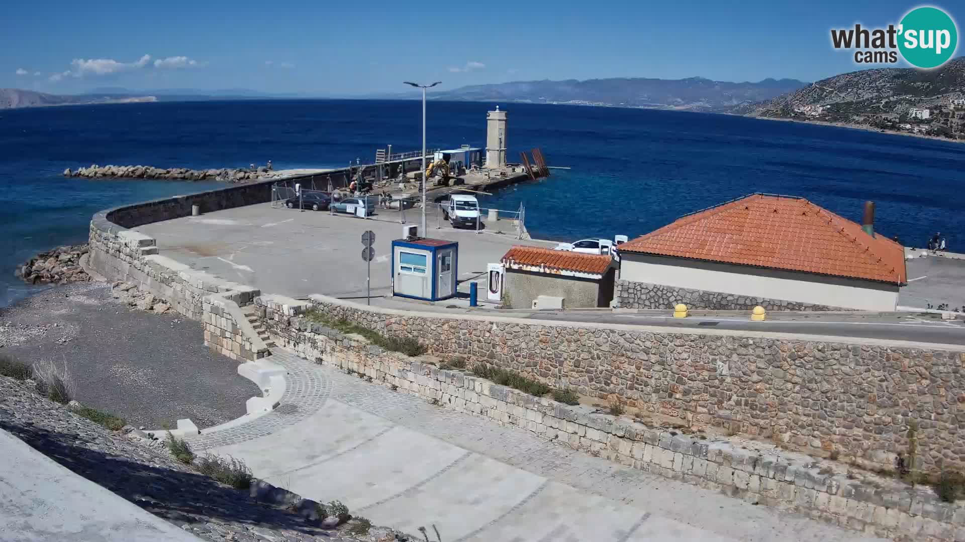 Webcam puerto de Senj – Rompeolas y faro en directo