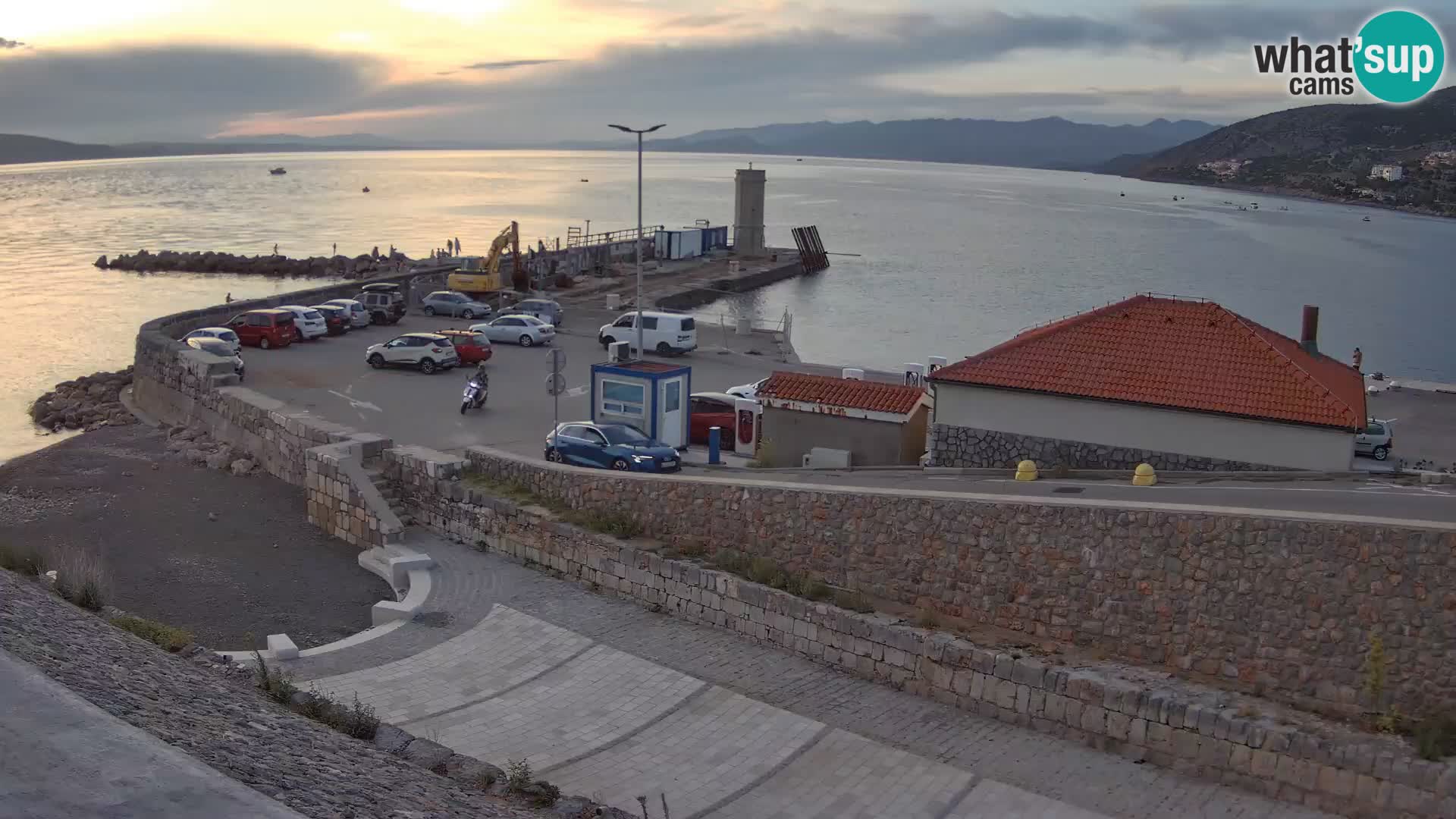 Webcam Porto di Segna – Frangiflutti e Faro in diretta