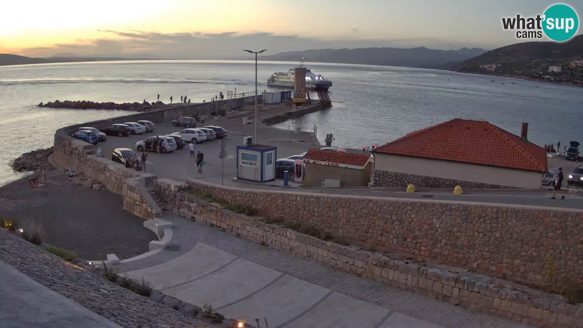 Senj Harbour Webcam – Breakwater & Lighthouse Live View
