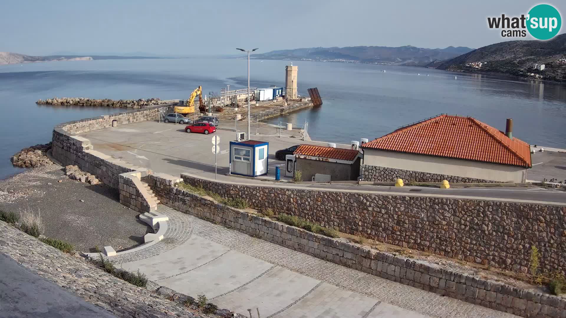 Web kamera Senj luka – Lukobran i svjetionik uživo