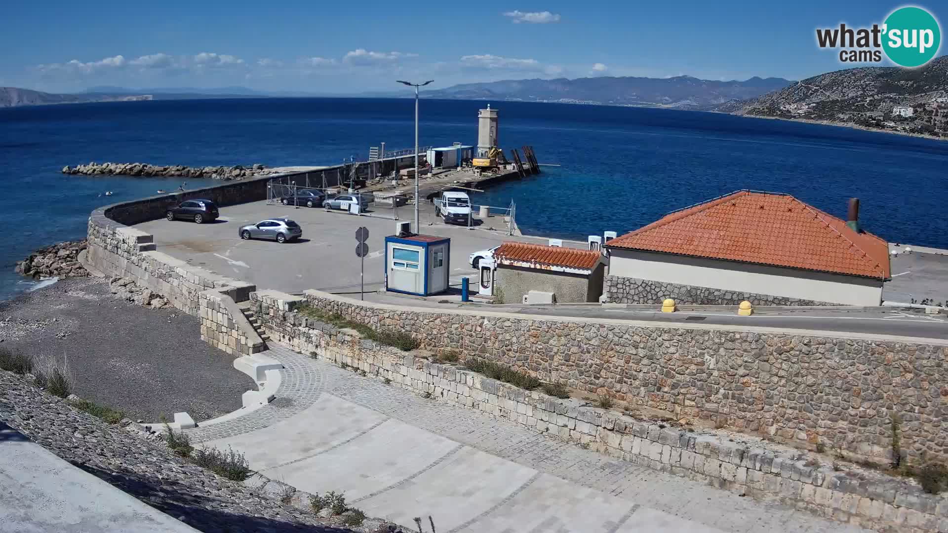 Webcam Porto di Segna – Frangiflutti e Faro in diretta