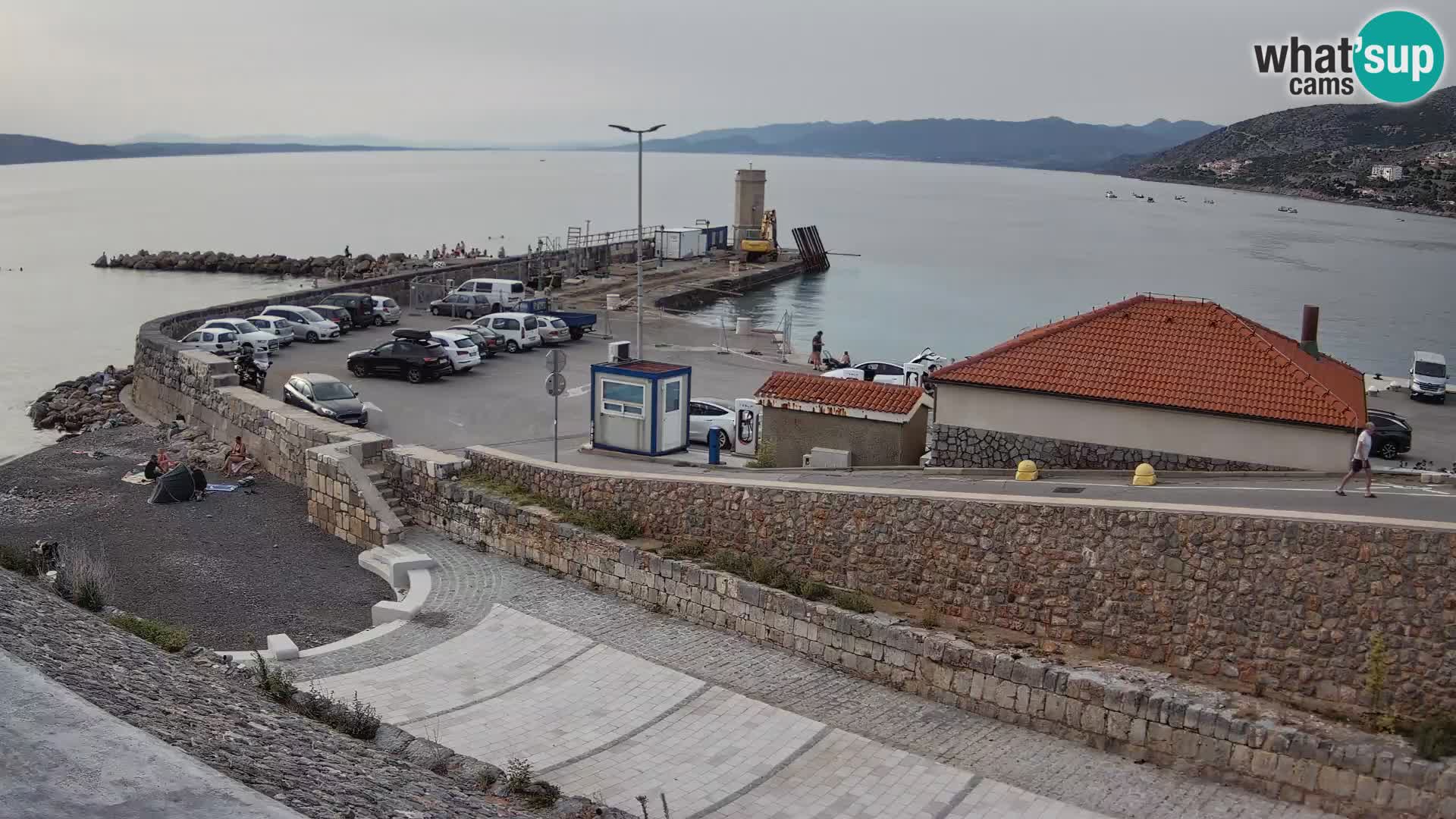 Webcam Porto di Segna – Frangiflutti e Faro in diretta