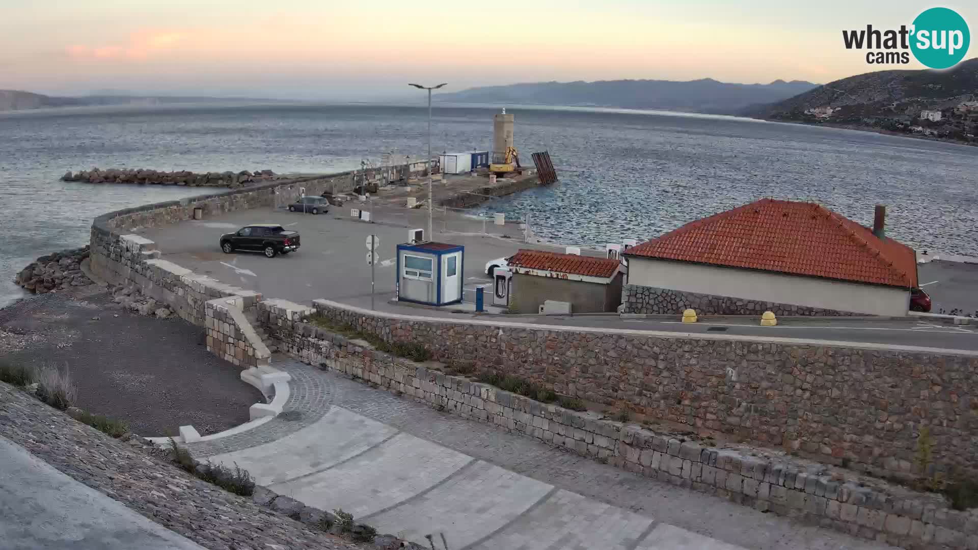 Senj Harbour Webcam – Breakwater & Lighthouse Live View