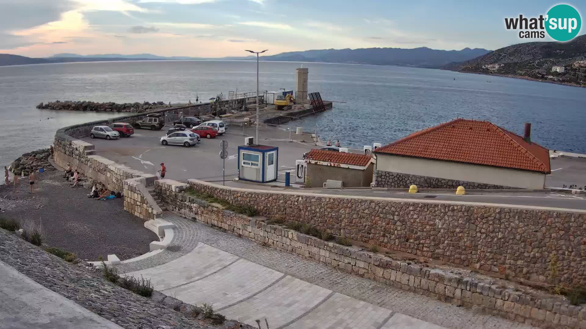 Webcam Porto di Segna – Frangiflutti e Faro in diretta