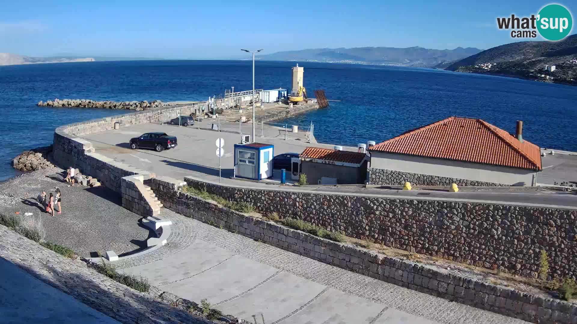 Senj Hafen Webcam – Wellenbrecher & Leuchtturm Liveblick