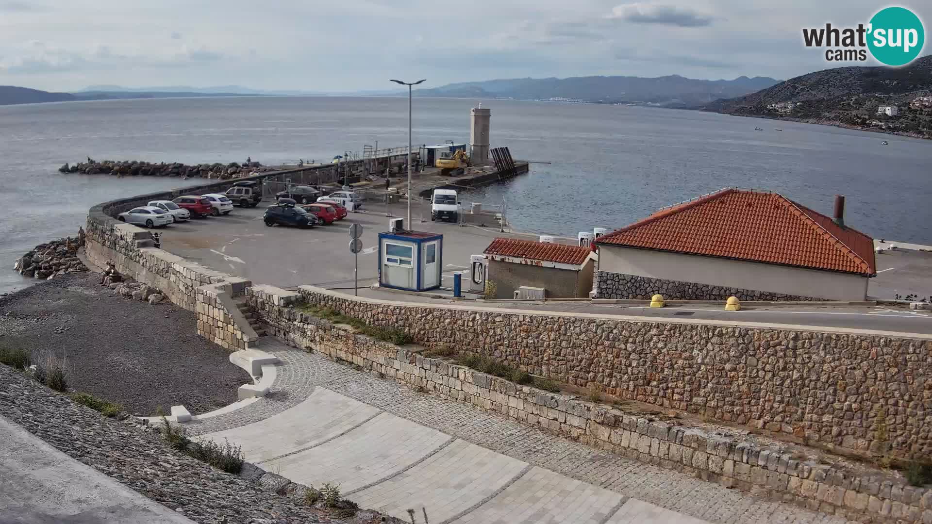 Senj Hafen Webcam – Wellenbrecher & Leuchtturm Liveblick