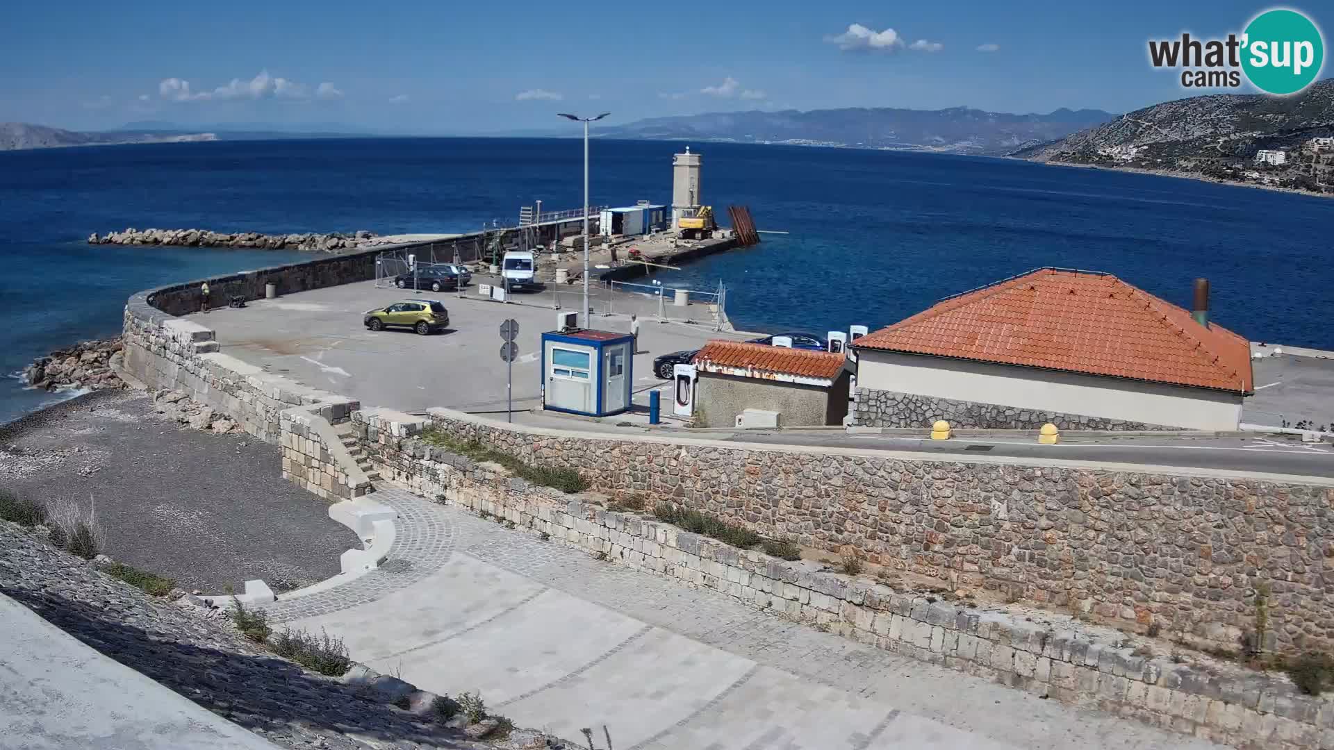 Web kamera Senj luka – Lukobran i svjetionik uživo