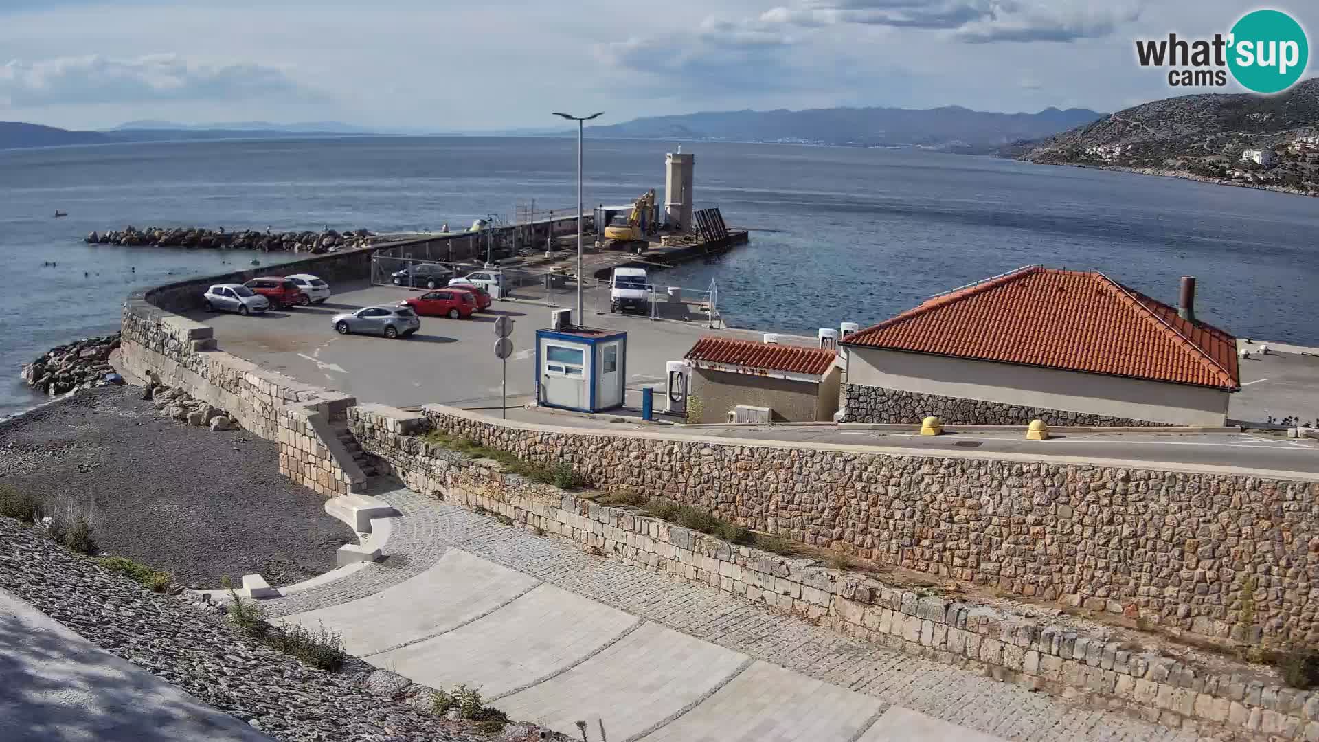 Webcam puerto de Senj – Rompeolas y faro en directo