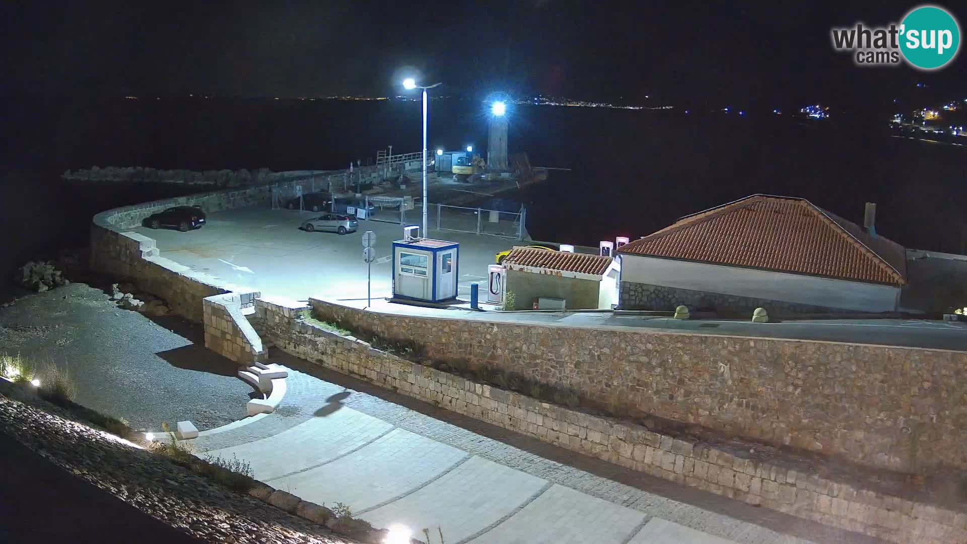 Webcam port de Senj – Vue sur la jetée et le phare