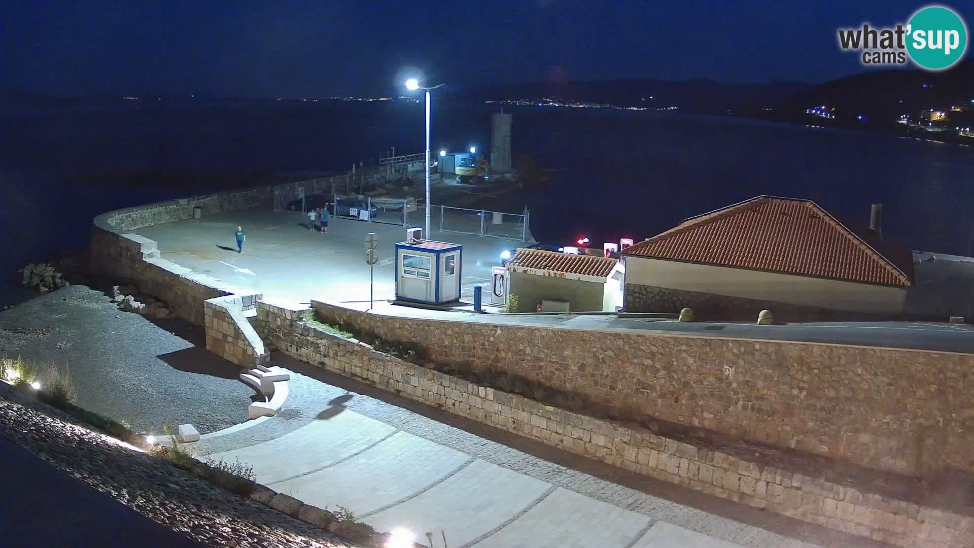 Webcam Porto di Segna – Frangiflutti e Faro in diretta