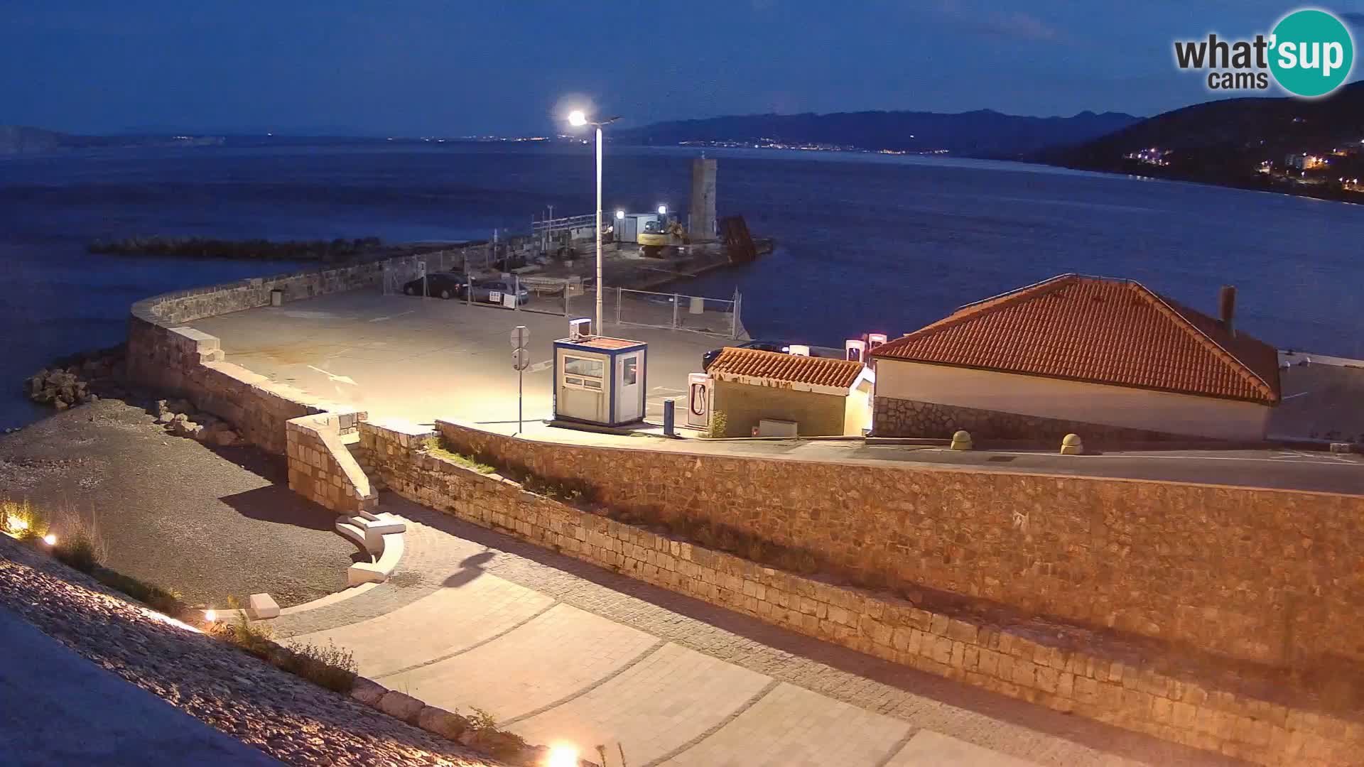 Senj Harbour Webcam – Breakwater & Lighthouse Live View