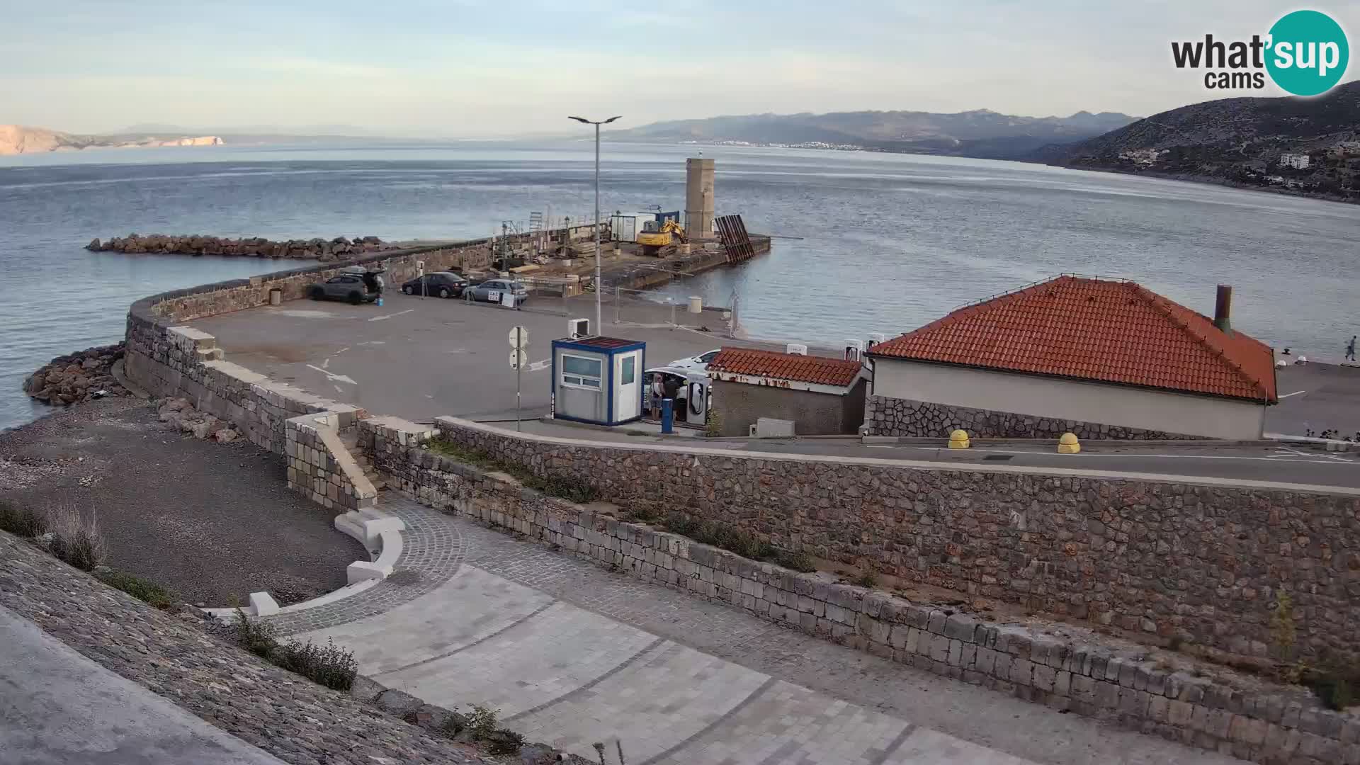 Webcam Porto di Segna – Frangiflutti e Faro in diretta
