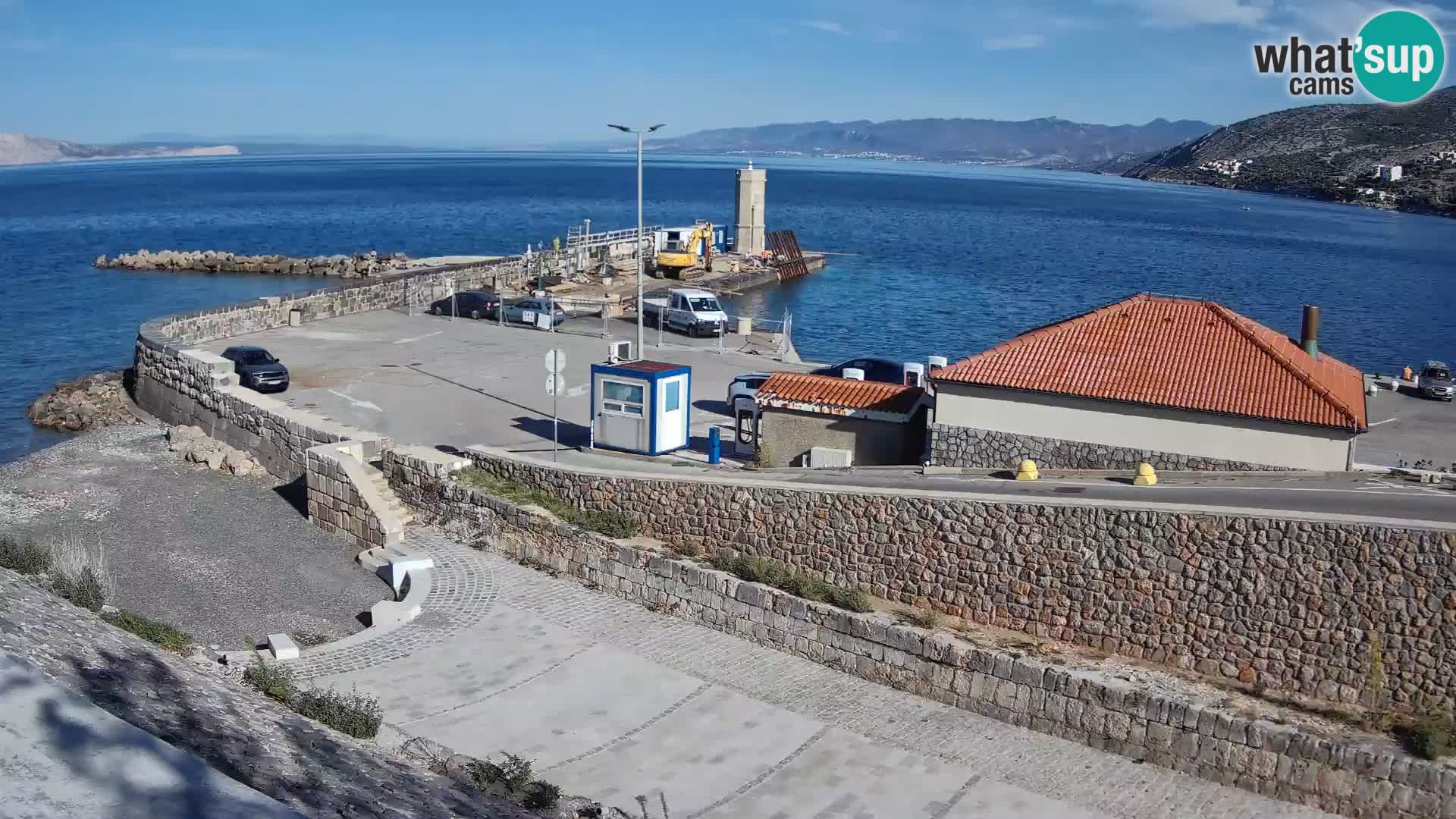 Senj Harbour Webcam – Breakwater & Lighthouse Live View