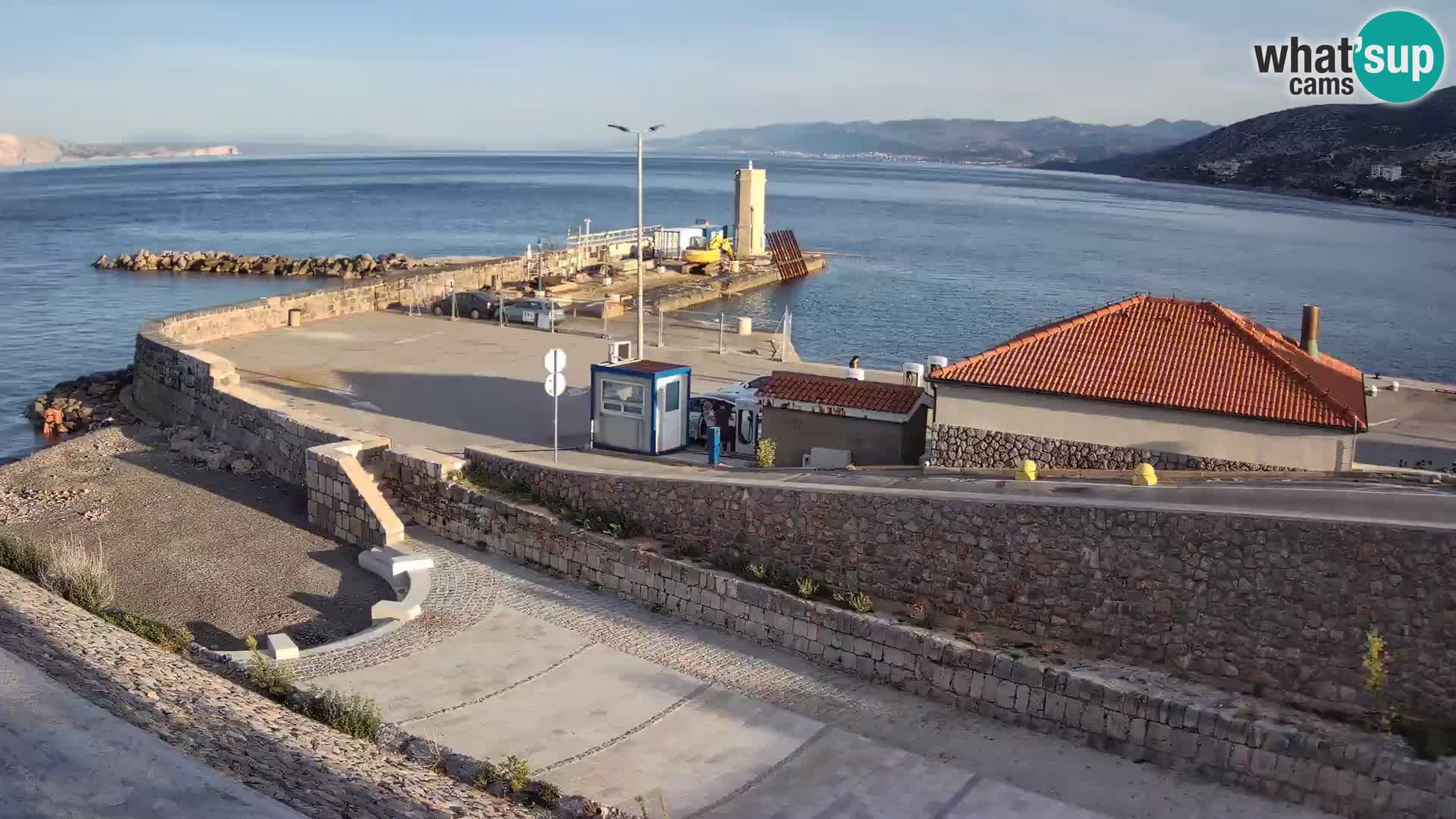 Webcam Porto di Segna – Frangiflutti e Faro in diretta