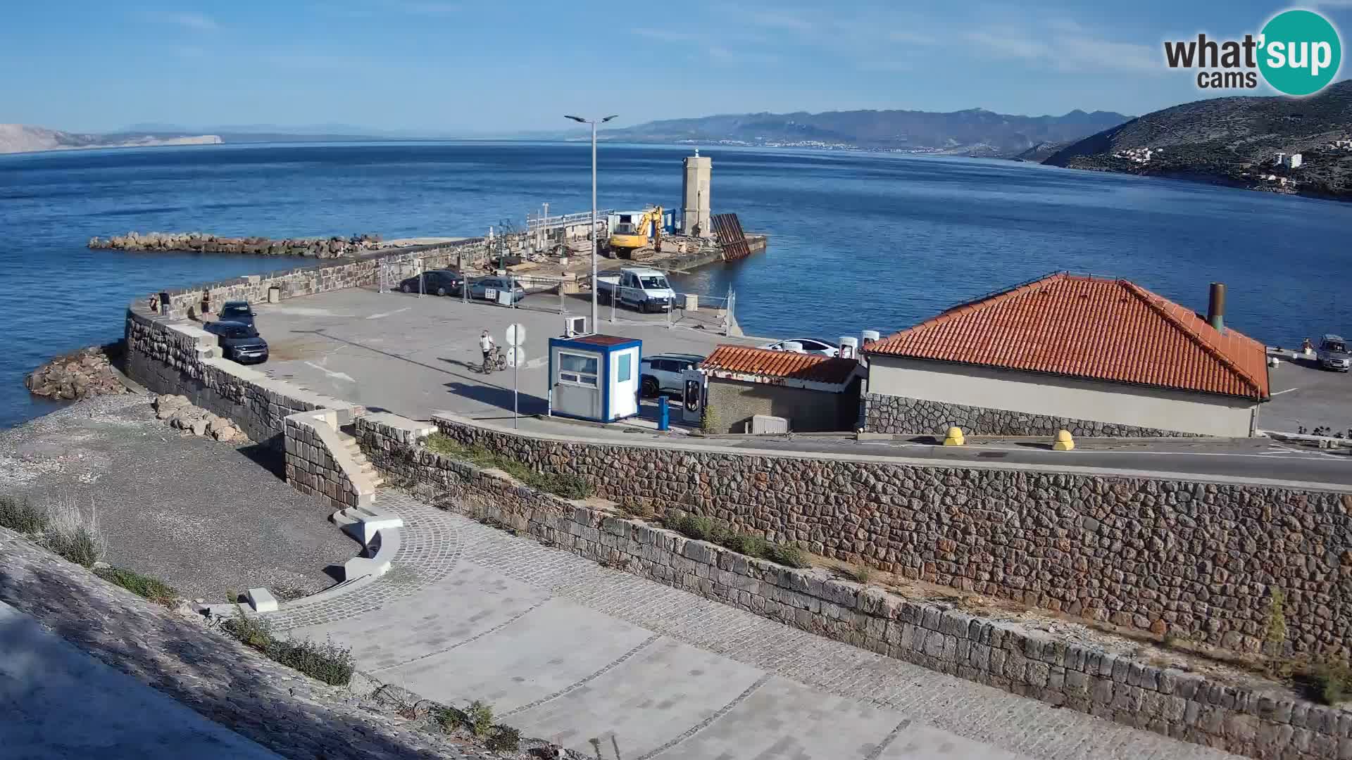 Webcam Porto di Segna – Frangiflutti e Faro in diretta